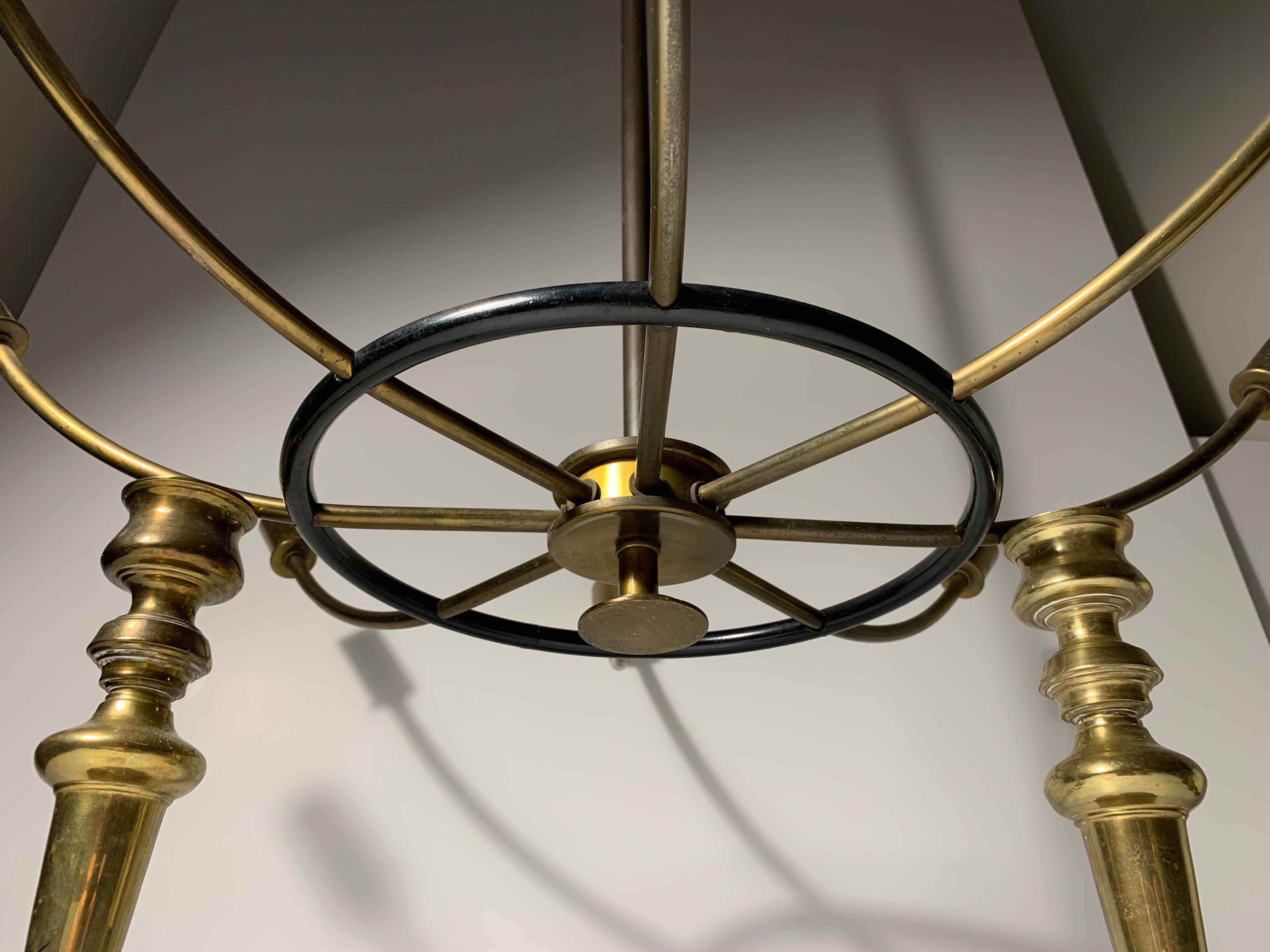 Brass Vintage Modern Elegant Chandelier Lamp For Sale
