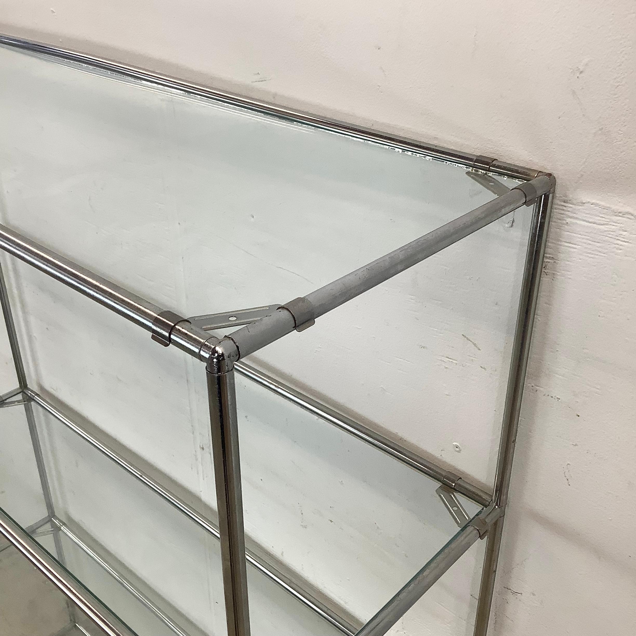 Scaffale Etagere Moderno Vintage In condizioni buone in vendita a Trenton, NJ