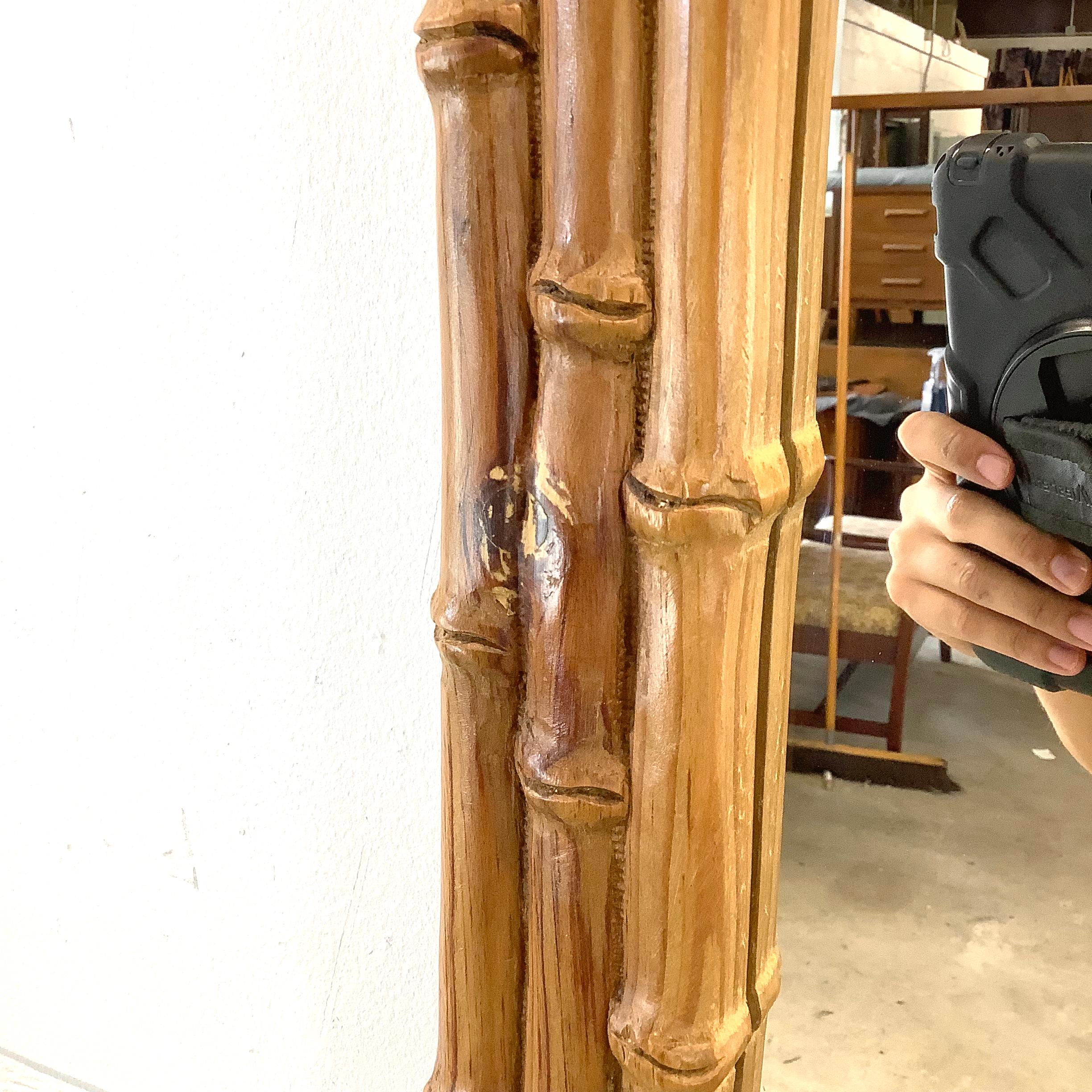 Specchio da parete in finto bambù moderno e vintage in vendita 6