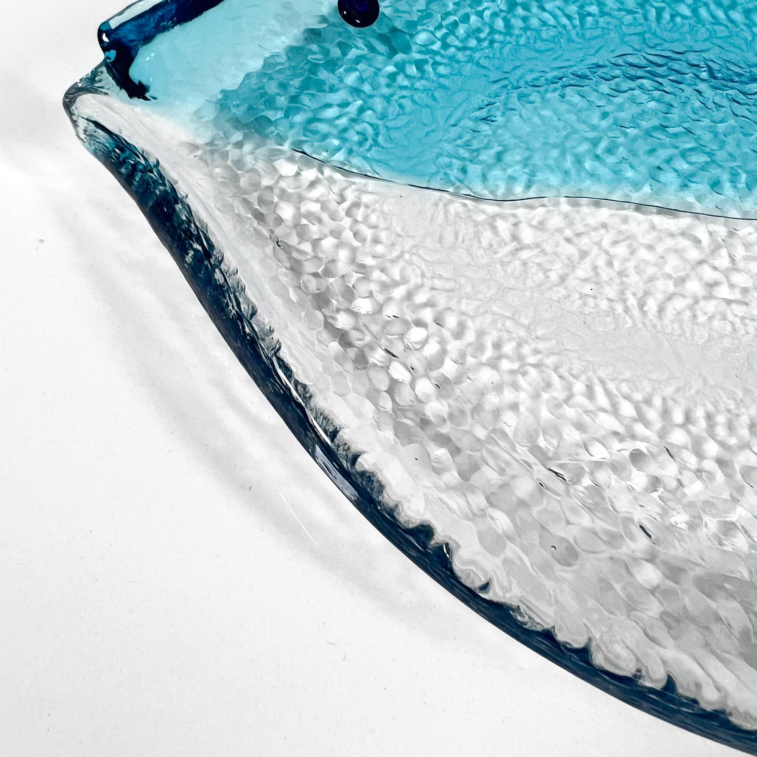 Vintage Modern Fish Plate Textured Blue Art Glass Serving Dish 1