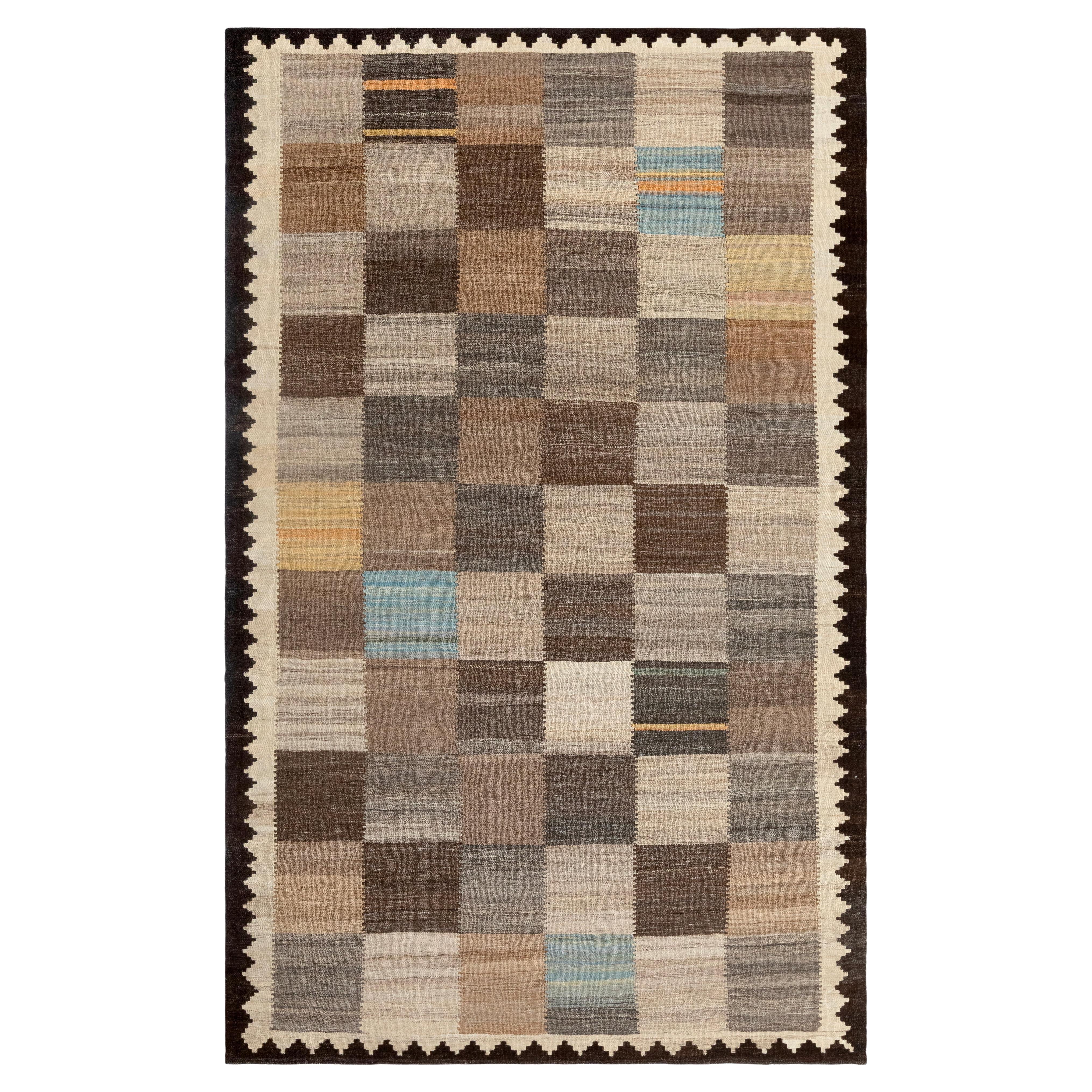Tappeto moderno vintage a tessitura piatta - Lana intrecciata nei toni neutri della terra in vendita