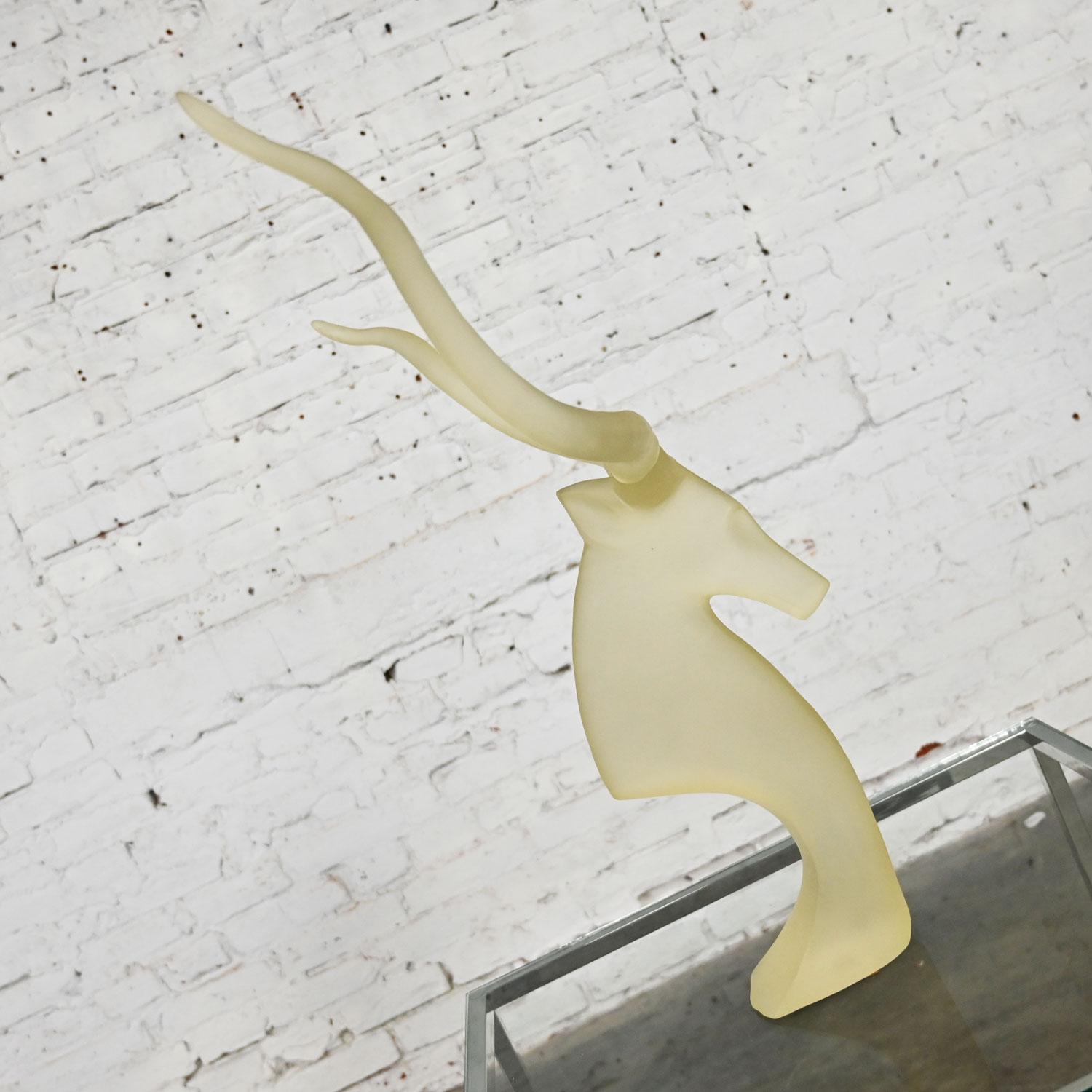 Awesome vintage Modern frosted Lucite kudu sculpture by David Fisher for Austin Sculptures. Beautiful condition, keeping in mind that this is vintage and not new so will have signs of use and wear. A piece in the side of the hole where the horn