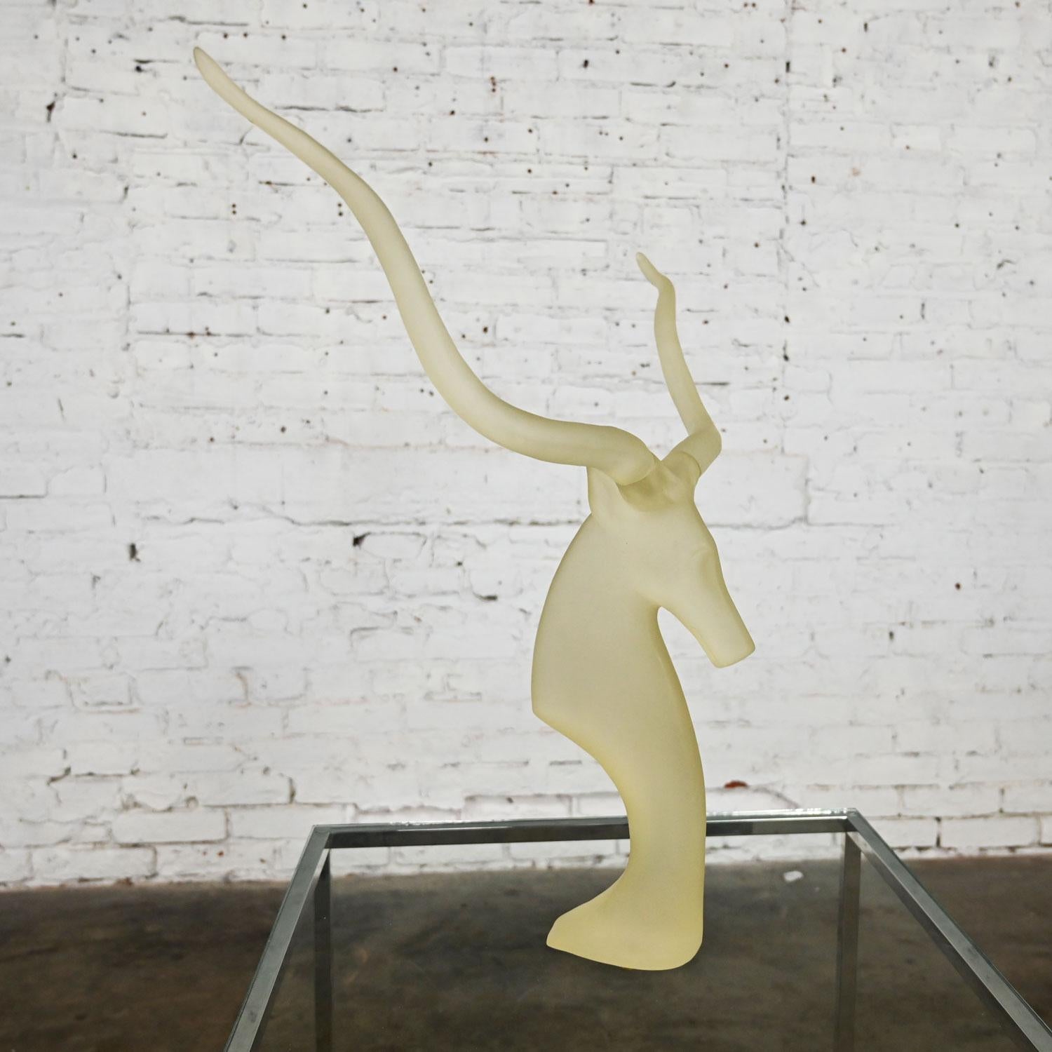 Vintage Modern Frosted Lucite Kudu Sculpture David Fisher for Austin Sculptures For Sale 3