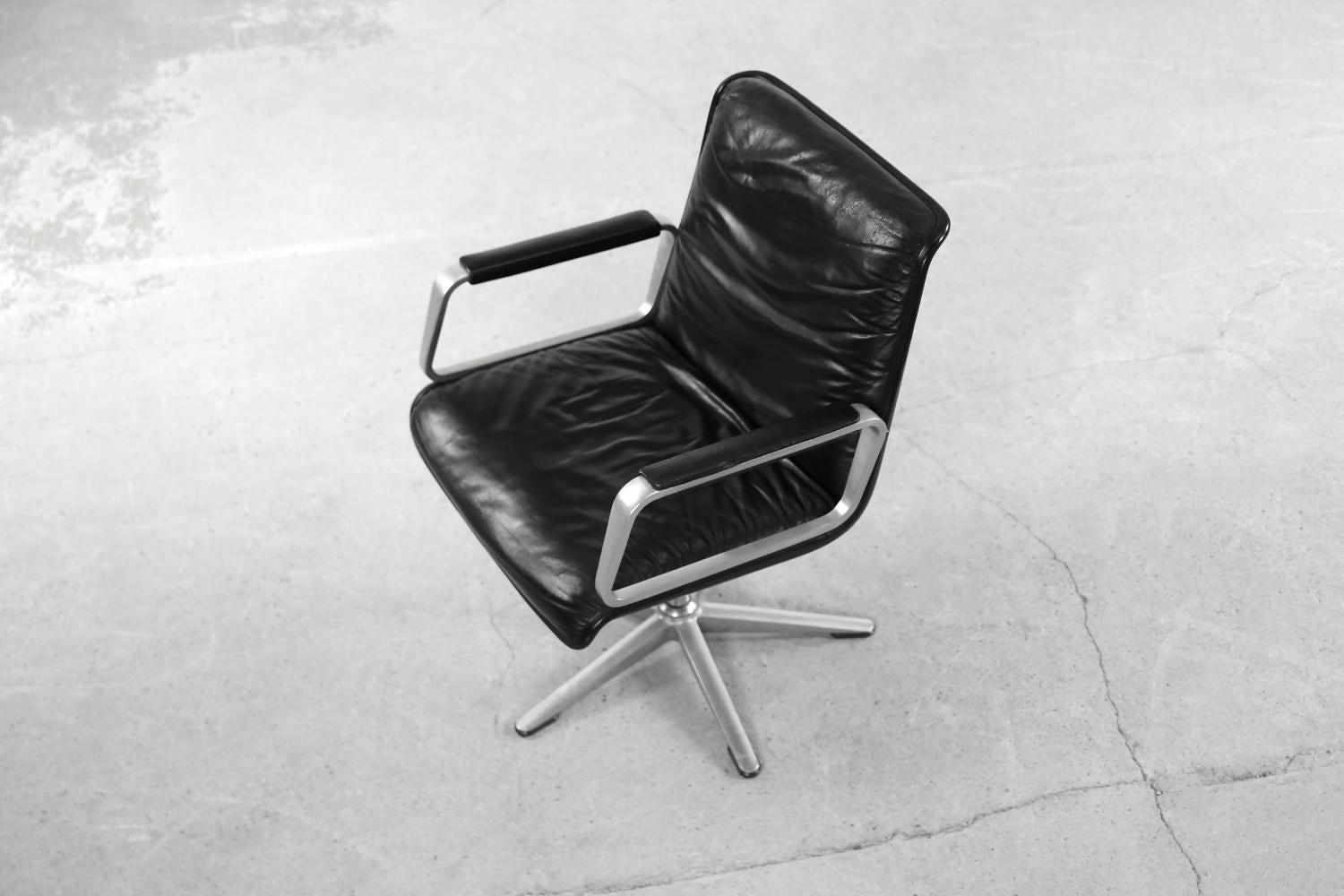 Vintage Modern German Black Leather Delta 2000 Office Chair from Wilkhahn, 1968 In Good Condition In Warszawa, Mazowieckie