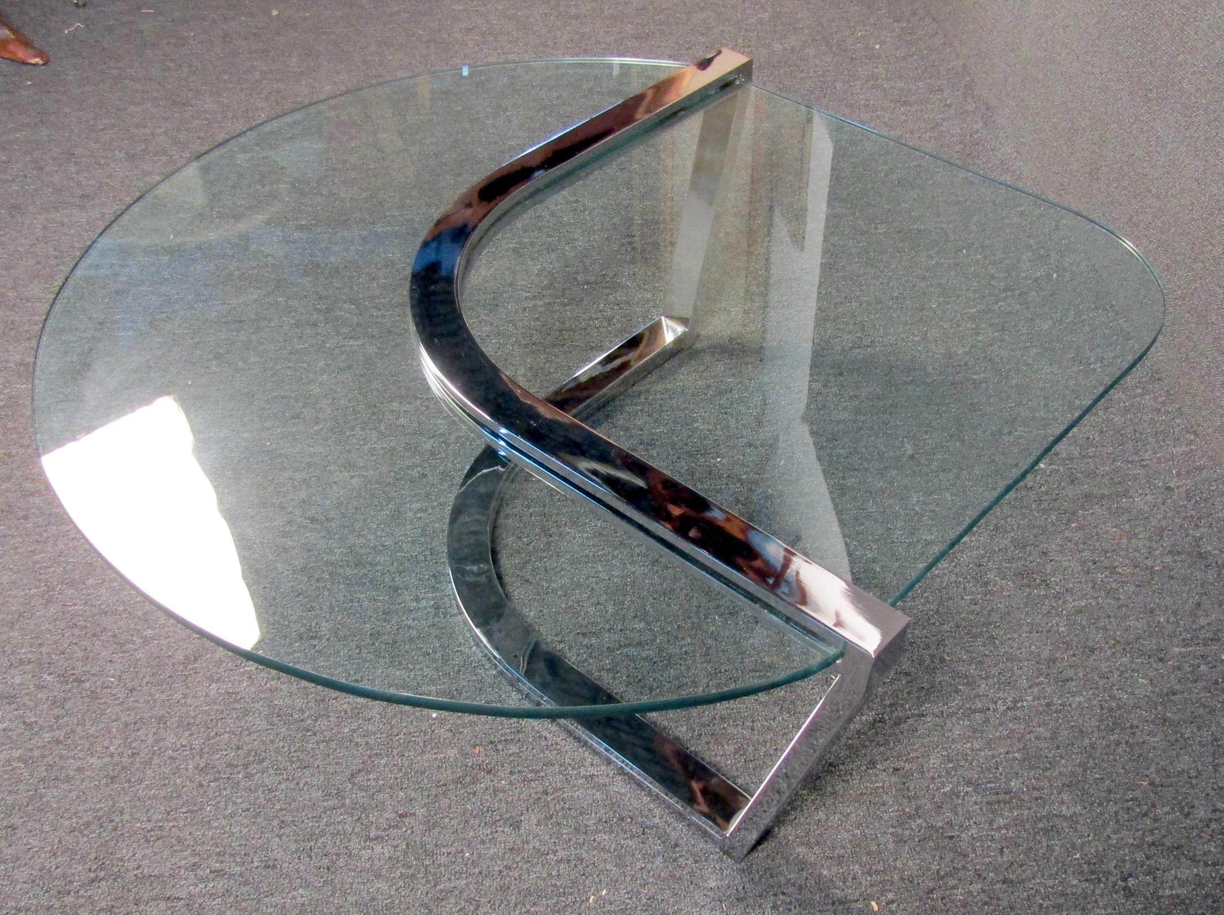 Mid-20th Century Vintage Modern Glass Coffee Table by Pace For Sale