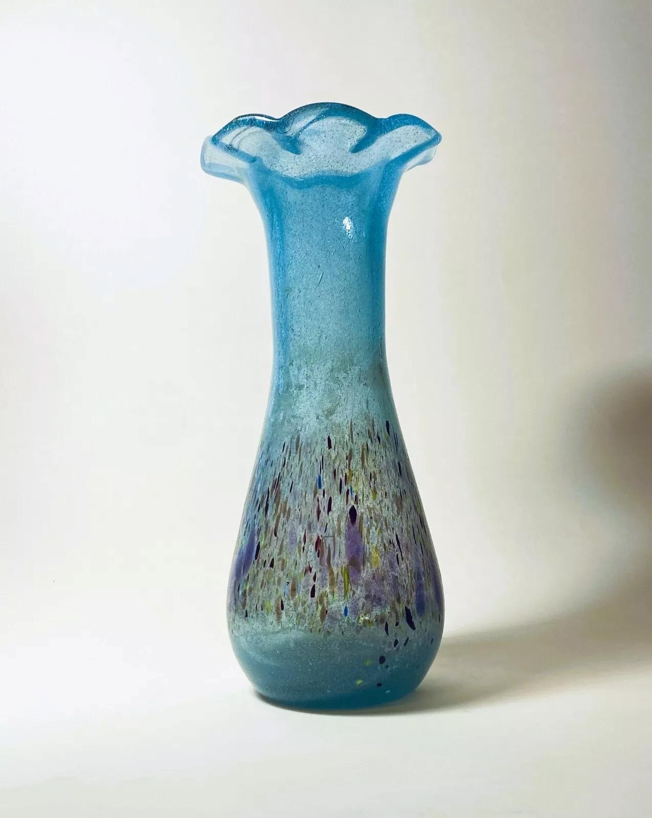 Moderno Vaso di vetro moderno d'epoca Budveszel Gyula Ungheria anni '90 in vendita