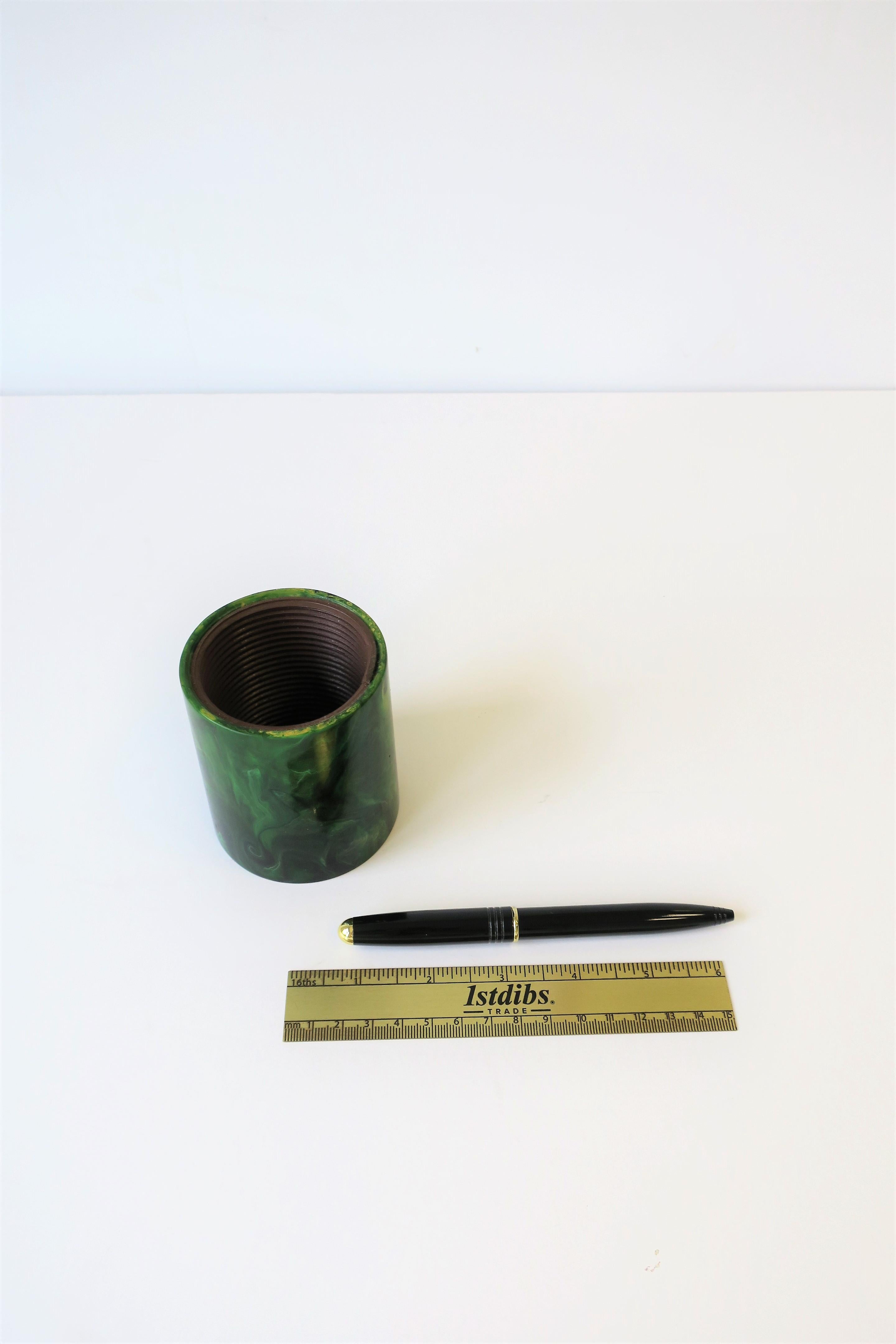 Resin Vintage Modern Green Malachite Style Desk Pen Pencil Holder Cup