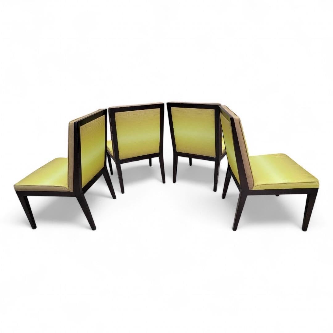 Vintage Moderner Gunlocke Chair Co. Esszimmerstühle - 4er-Set (Hartholz) im Angebot