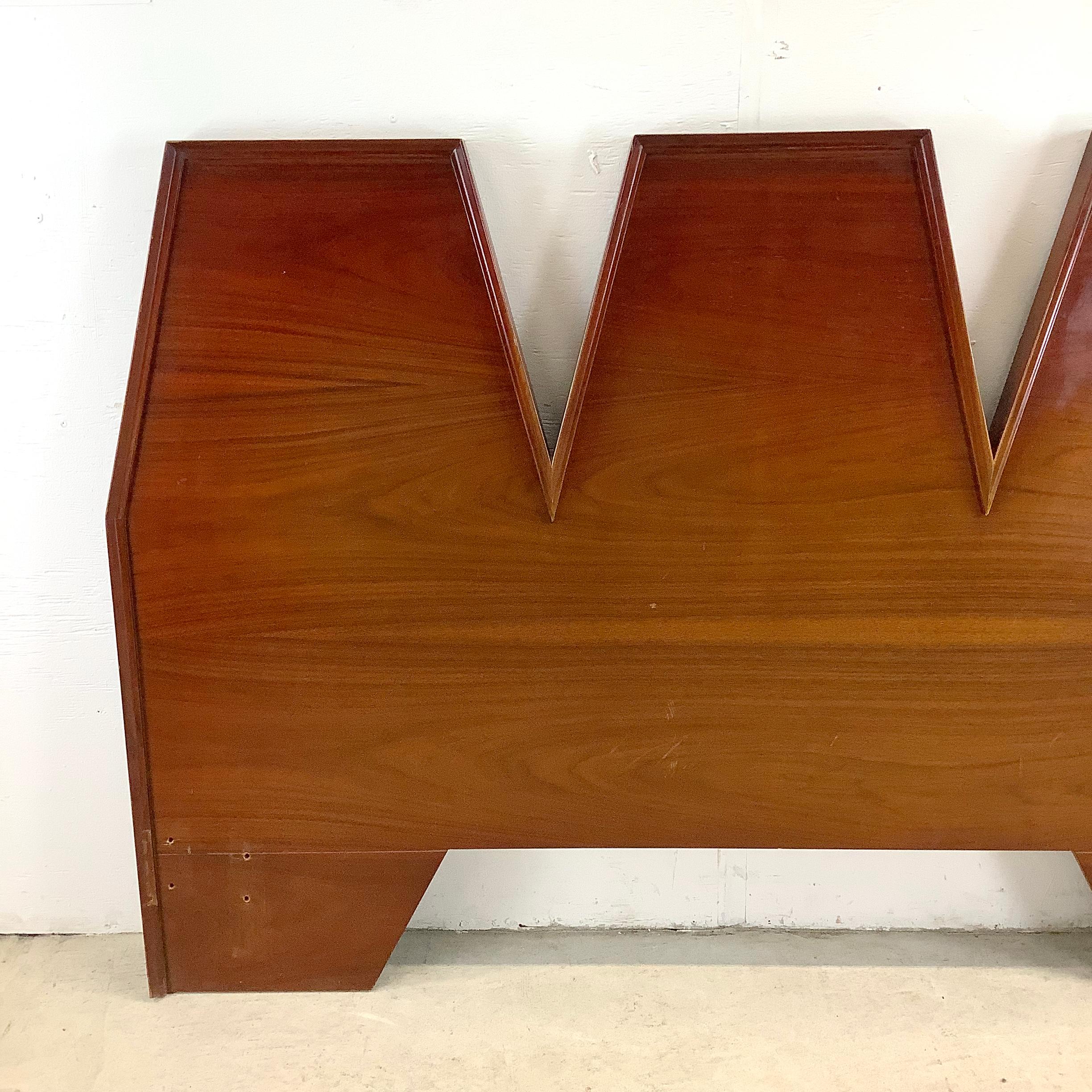 Mid-Century Modern Tête de lit Vintage Modernity en vente