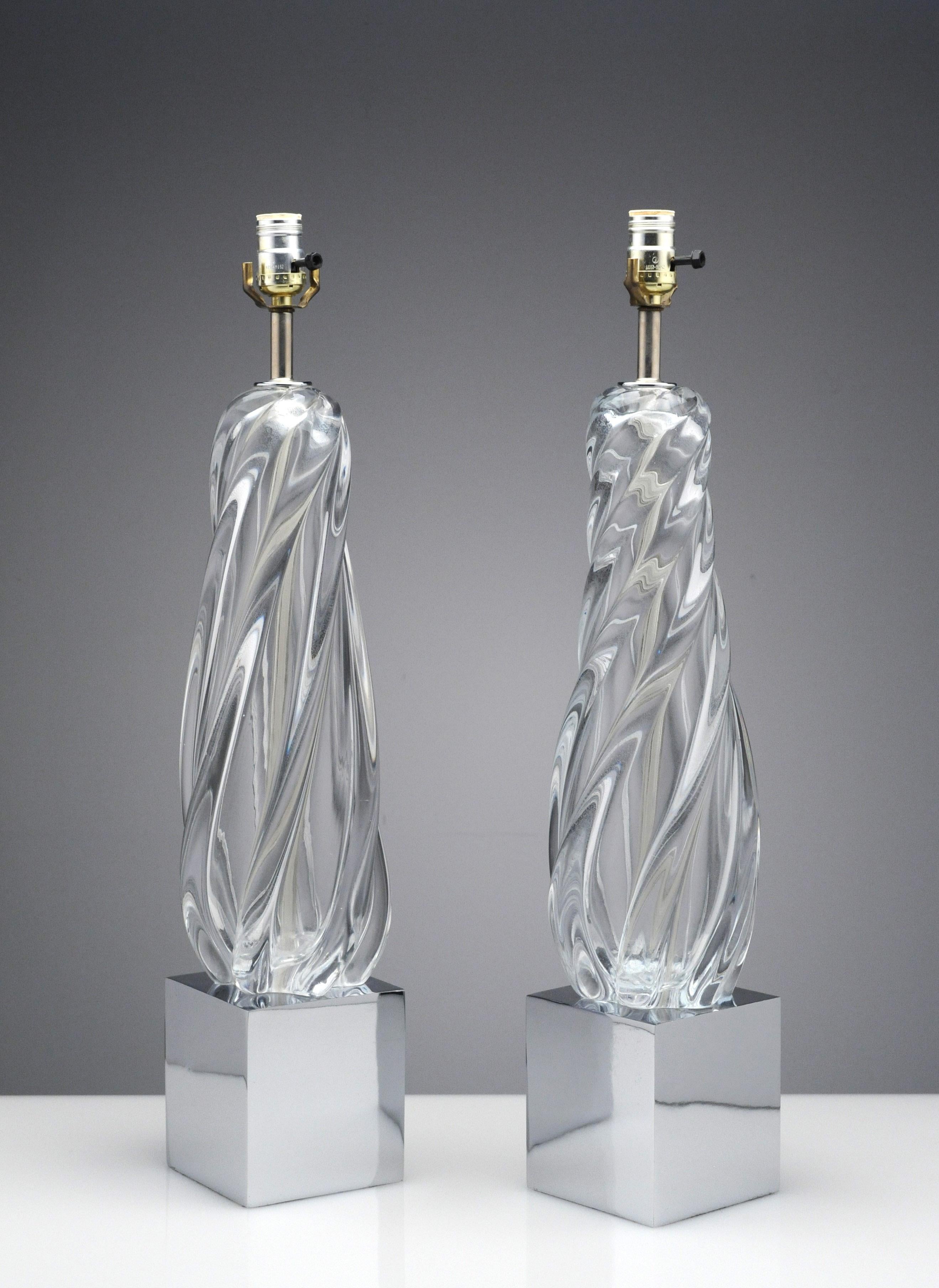 Vintage Modern Hollywood Regency Glass and Chrome Table Lamps In Good Condition In Washington, DC