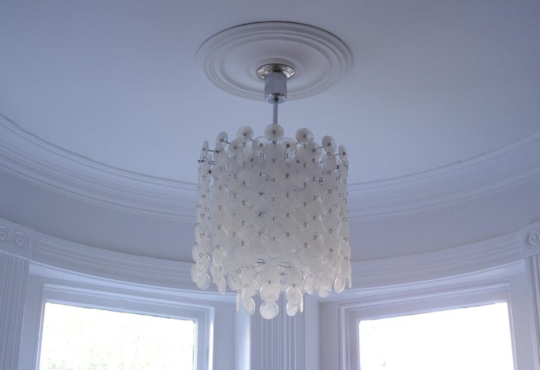 Vintage Modern Italian Glass Disc Chandelier by Vistosi In Good Condition For Sale In Washington, DC