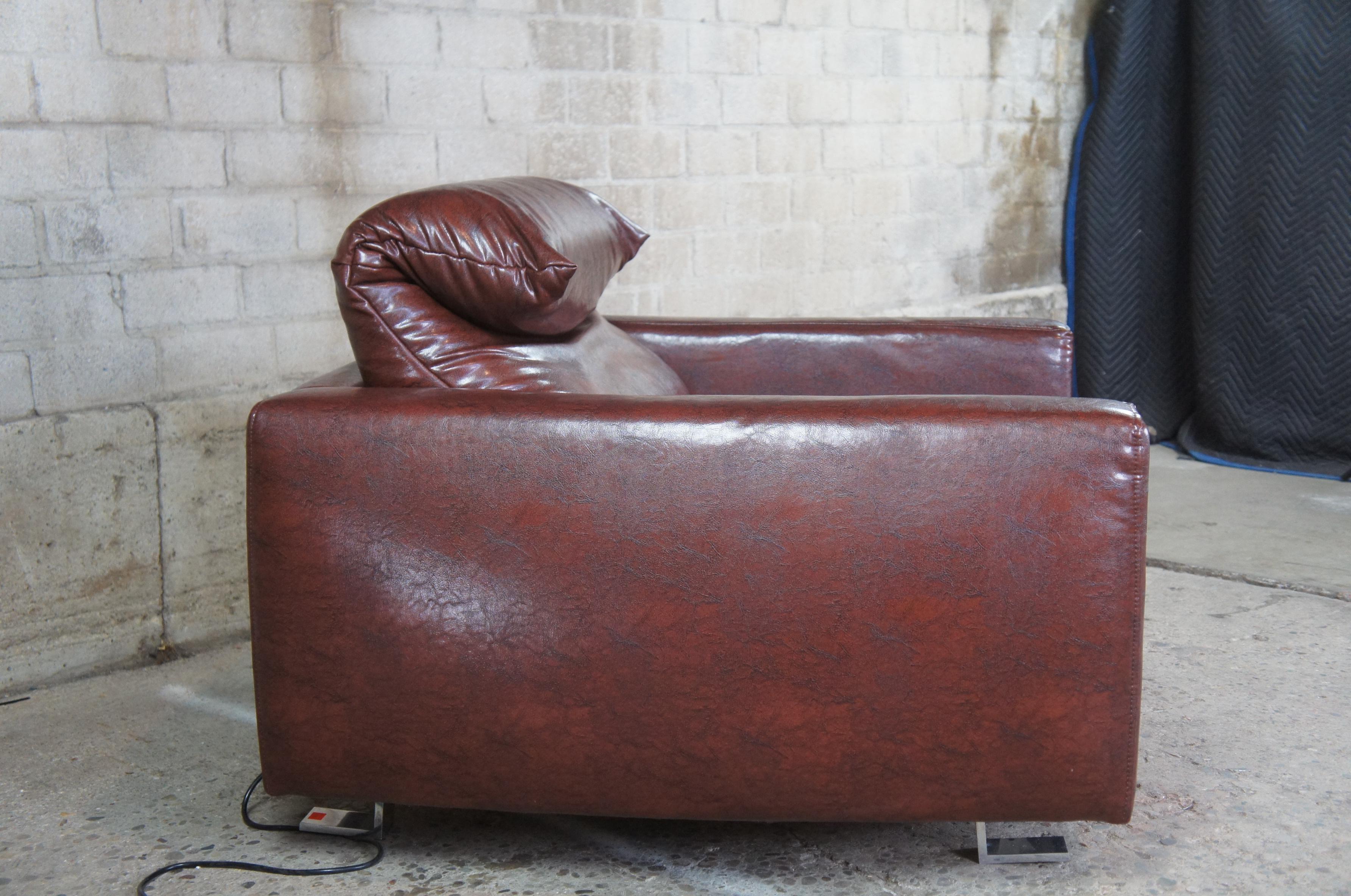 20th Century Vintage Modern Italian Leather Extendable Motorized Club Arm Lounge Chair