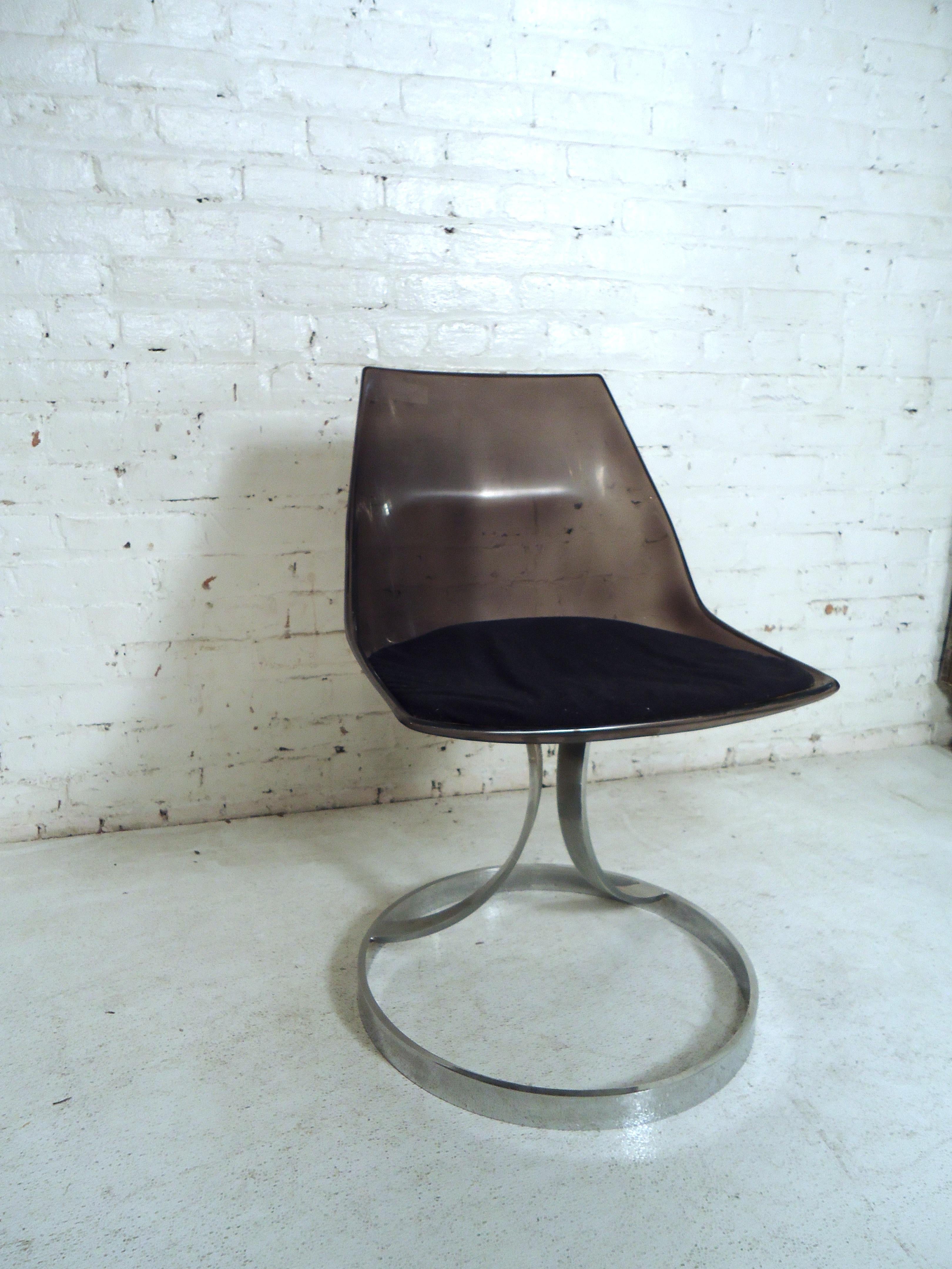 Mid-20th Century Vintage Modern Italian Lucite Chair For Sale