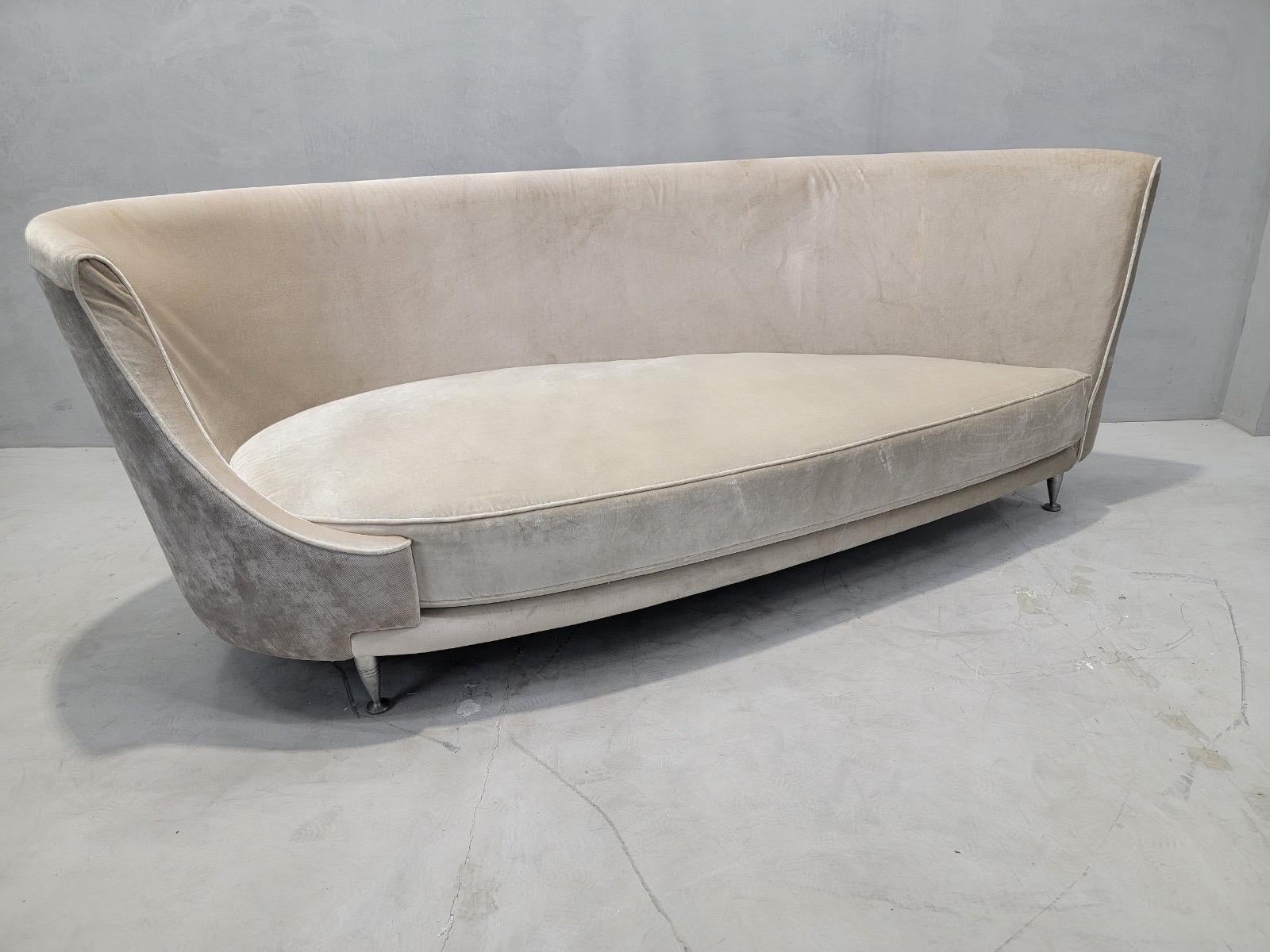 20th Century Vintage Modern Italian Moroso NewTone Drop Left Sofa Reupholstered in Velvet For Sale