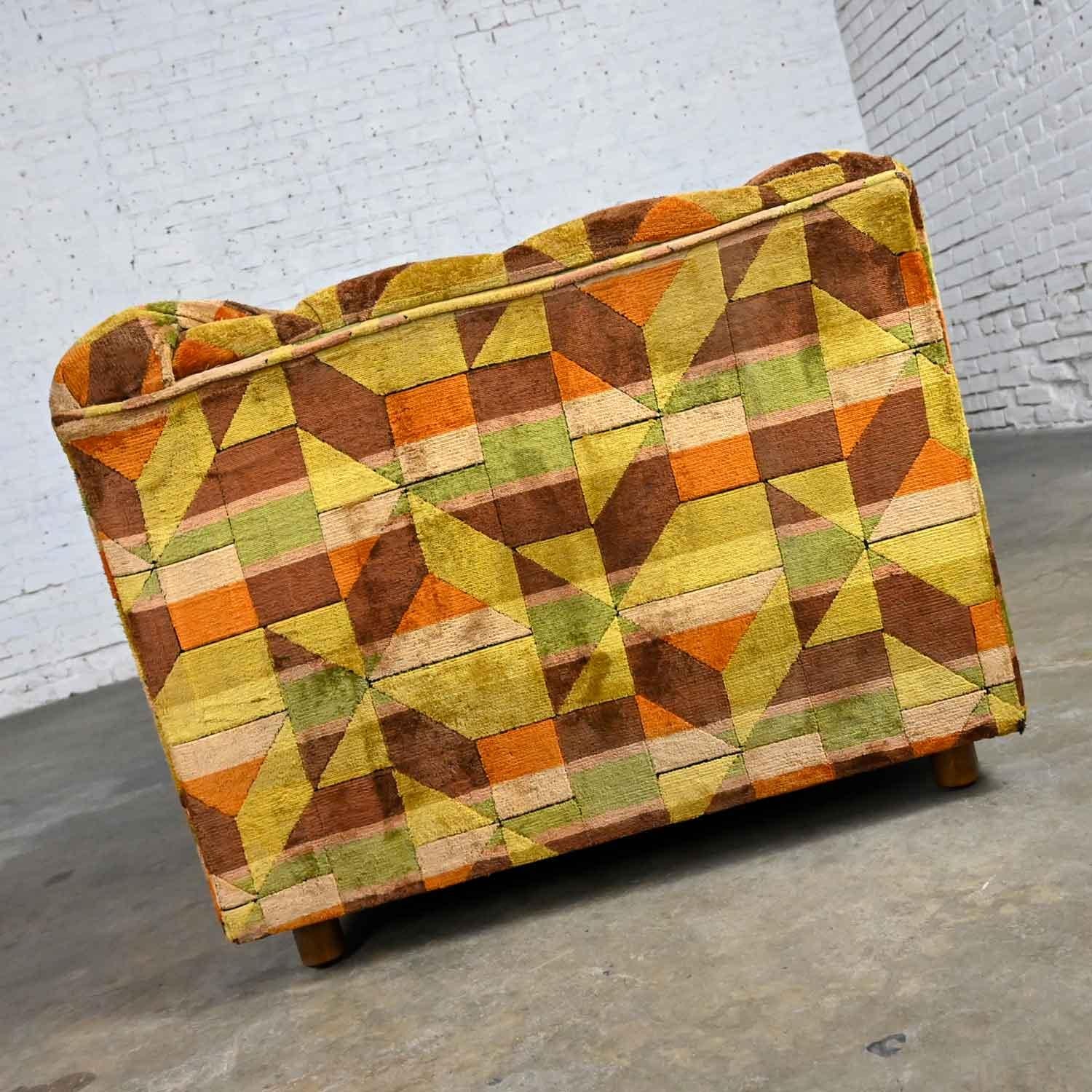 American Vintage Modern Kroehler Multi Color Geometric Pattern Tufted Tuxedo Style Sofa