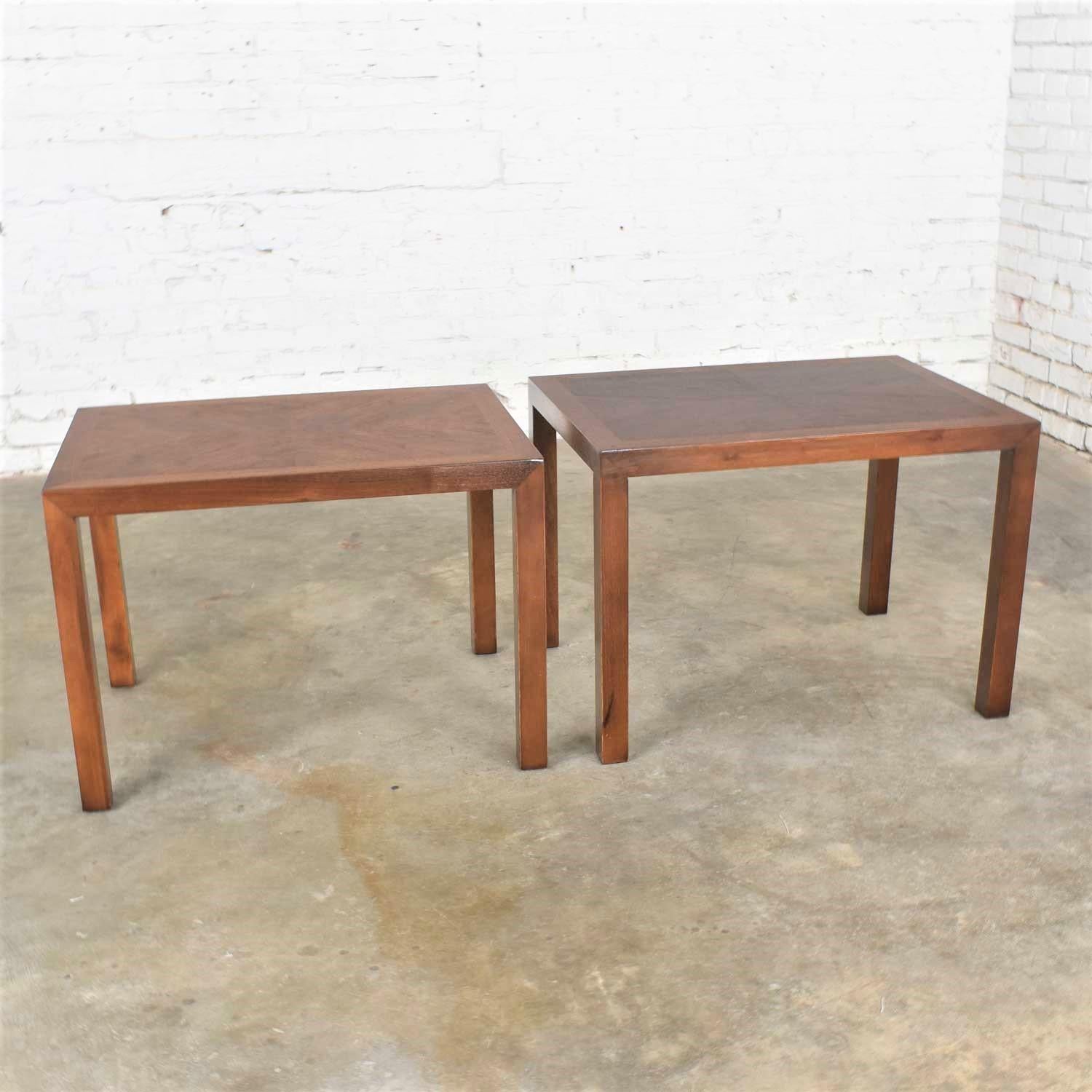 Vintage Modern Lane Parsons Style #1124-5 Walnut End or Side Tables, 1970, Pair 1