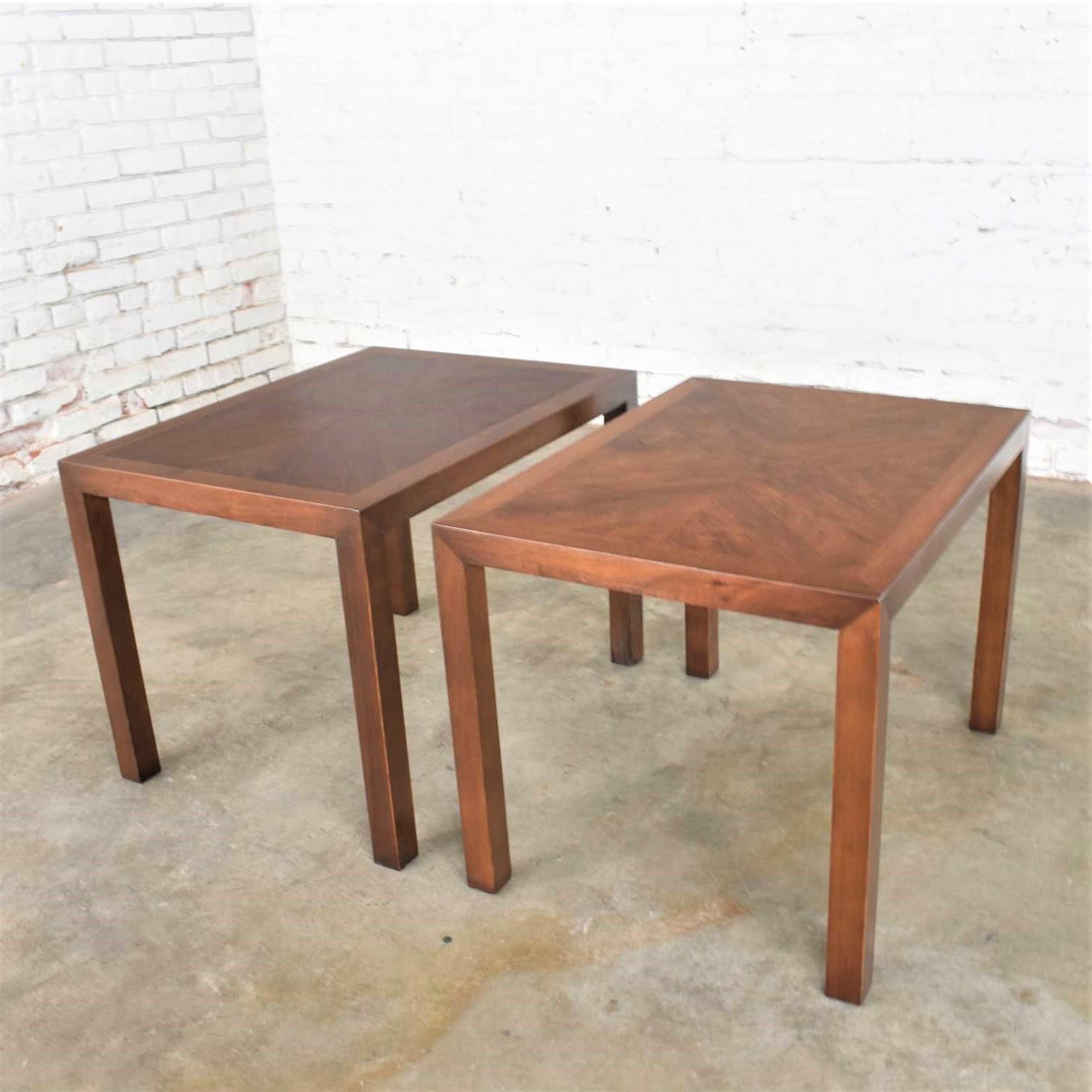 Handsome pair of vintage modern parsons style rectangular end tables or side tables by Lane of Alta Vista in walnut with walnut diagonal inlay. They are in wonderful ready to use condition. The tops have been refinished and restored to their