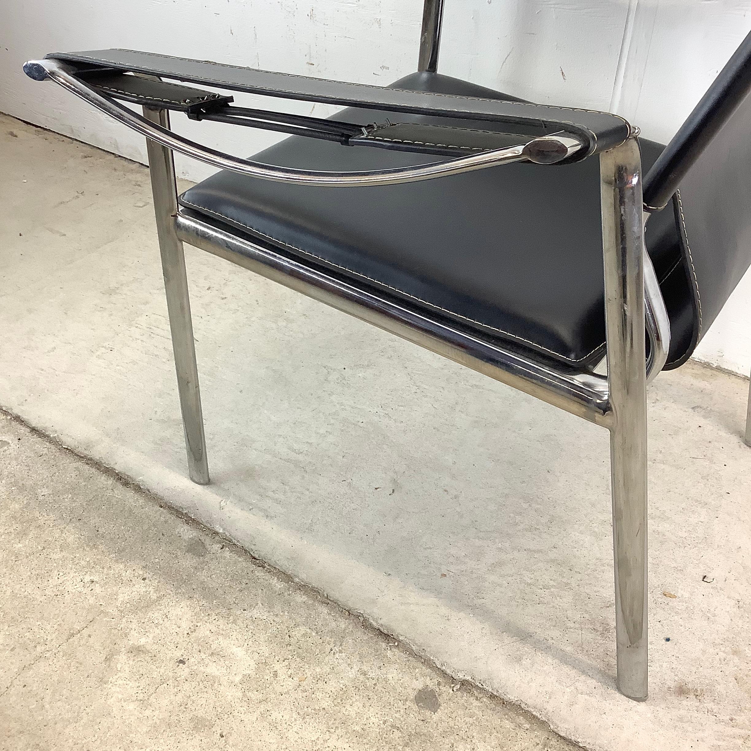 Fauteuil club vintage moderne en cuir et chrome après Mart Stam en vente 5