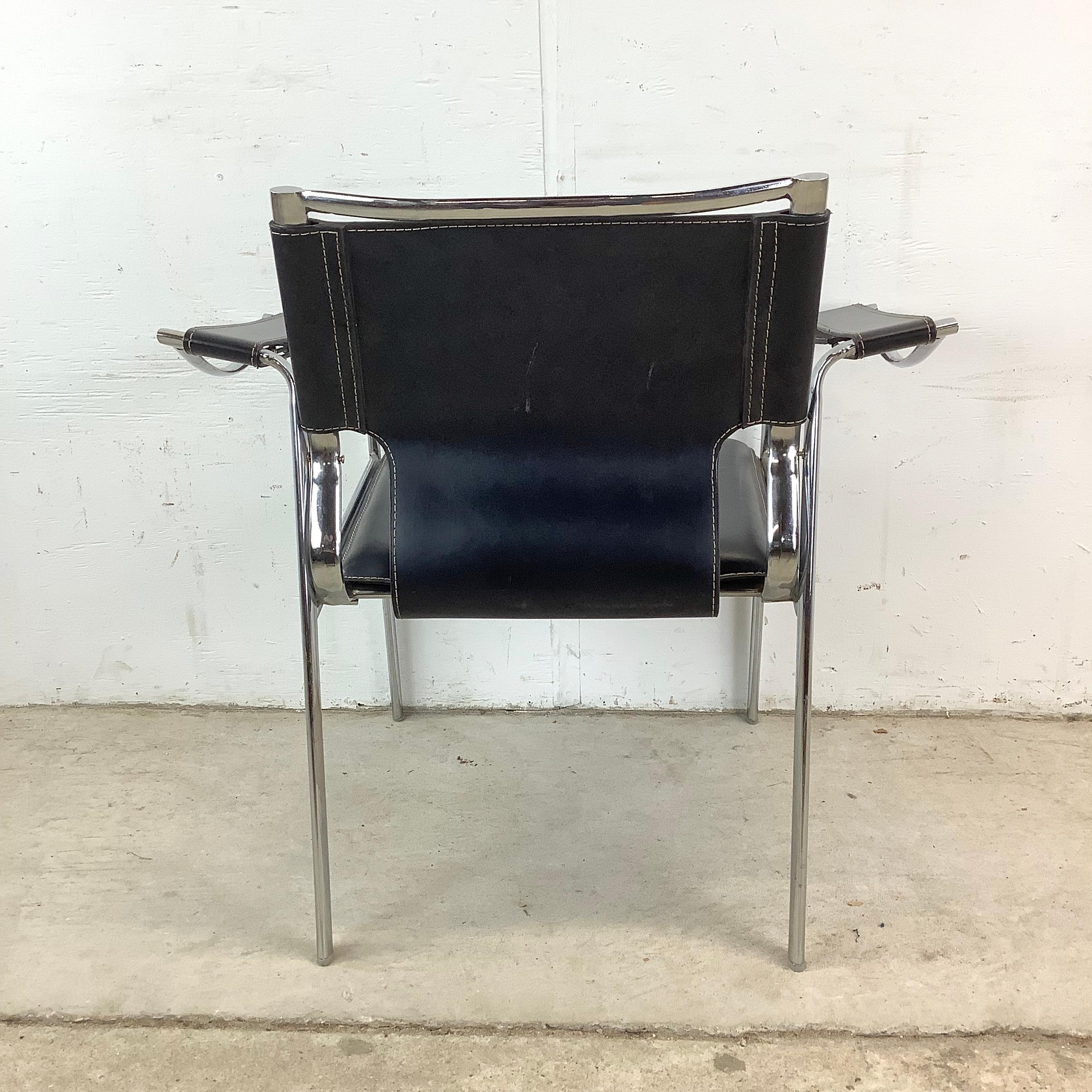 Inconnu Fauteuil club vintage moderne en cuir et chrome après Mart Stam en vente