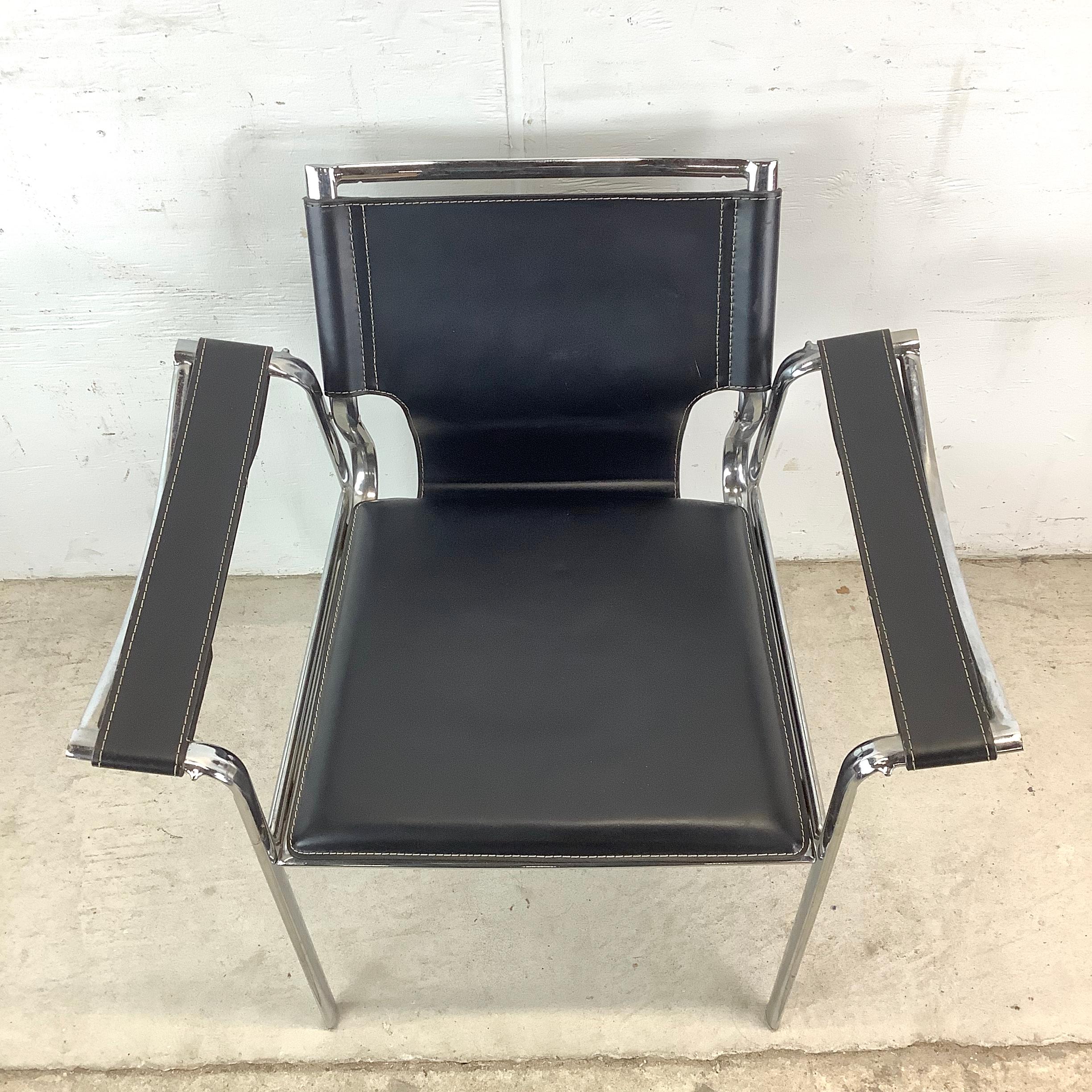 20ième siècle Fauteuil club vintage moderne en cuir et chrome après Mart Stam en vente