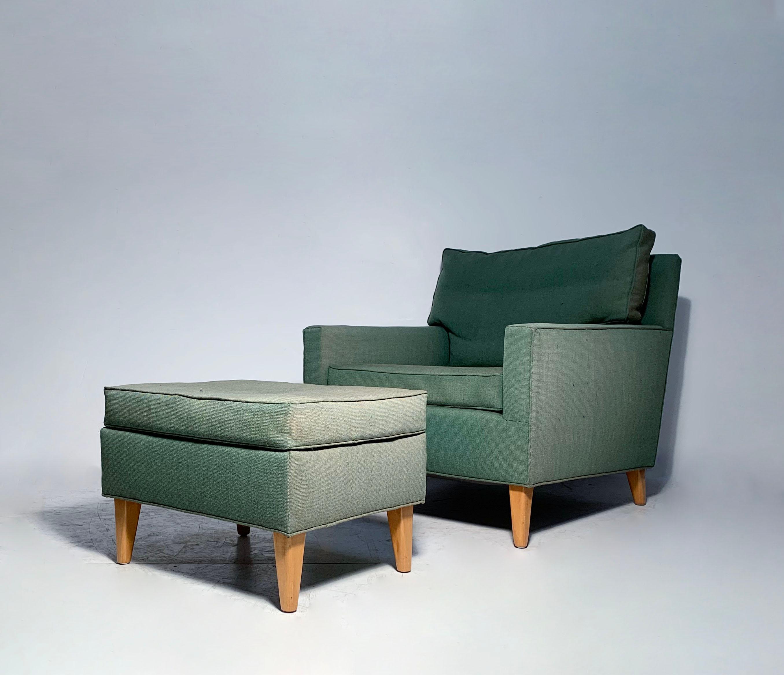 Mid-Century Modern Chaise longue vintage du milieu du siècle avec pouf sur mesure en vente