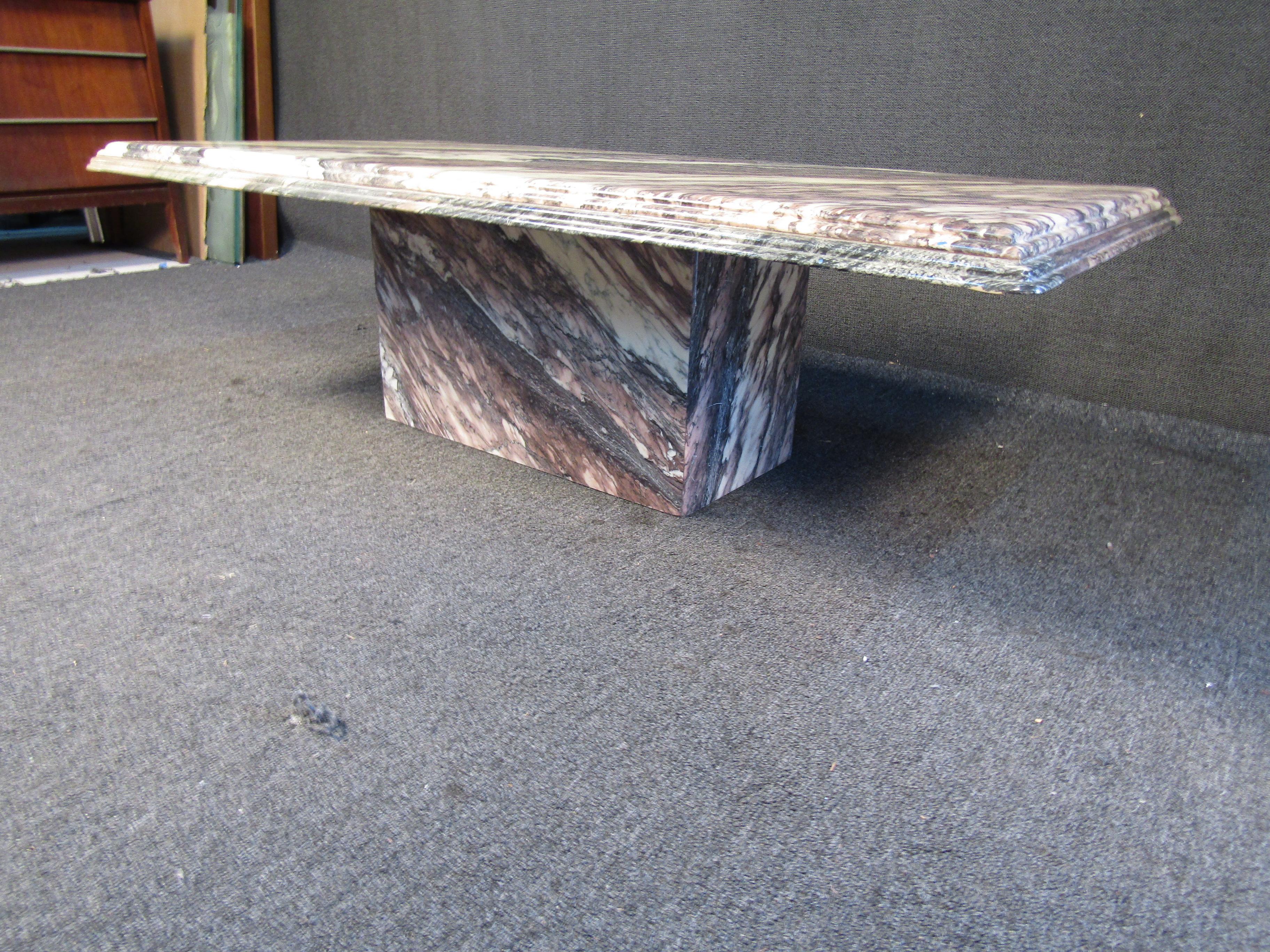 Mesa de centro de mármol moderna vintage mediados del siglo XX en venta