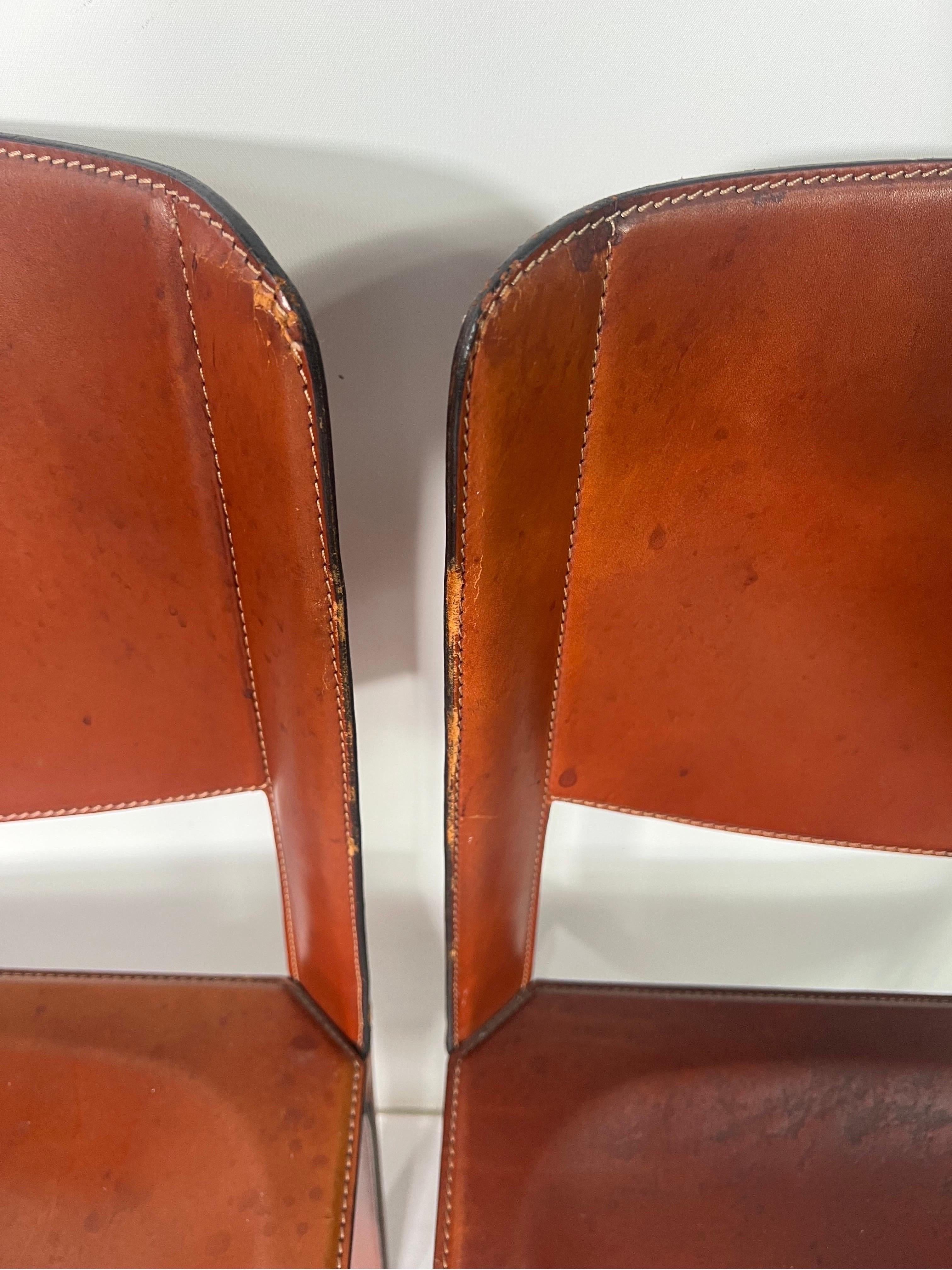 Chaises modernes vintage en cuir rouge Matteo Grassi, lot de 4 en vente 2