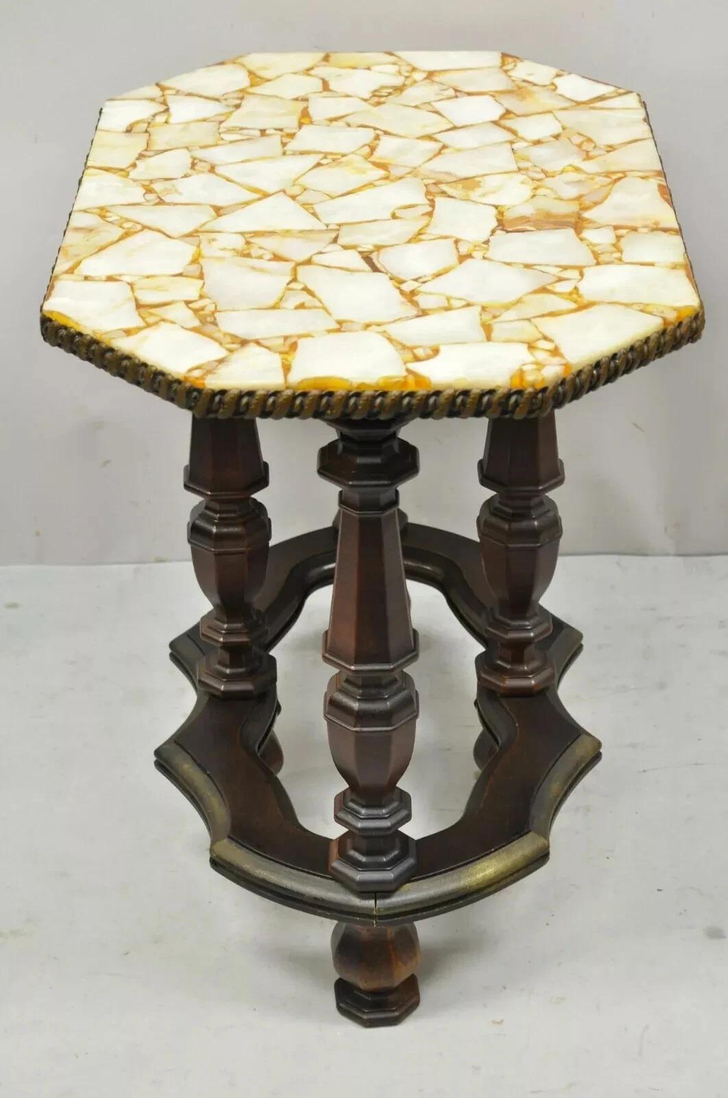 Vintage Modern Mediterran Stil Harz Specimen Top Seite Lampe End Tabelle im Angebot 1