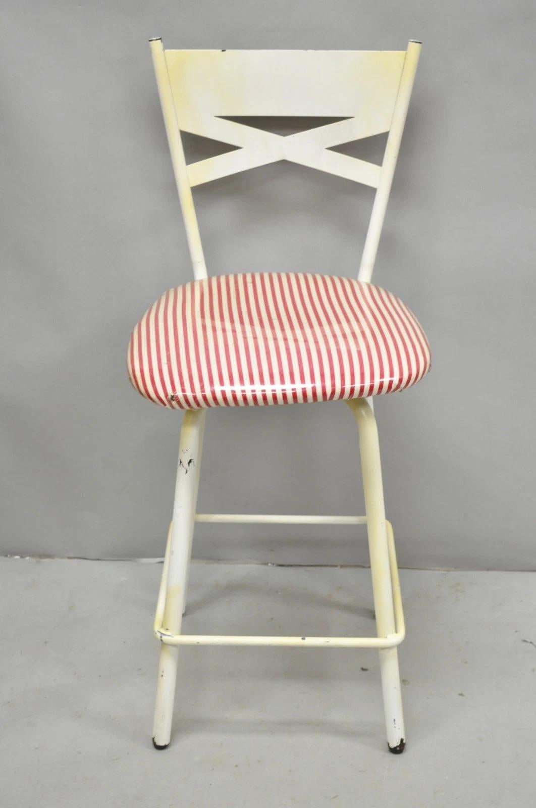 Vintage Modern Metall Weiß lackiert Swivel Amisco Counter Barhocker - Set von 4 im Angebot 5