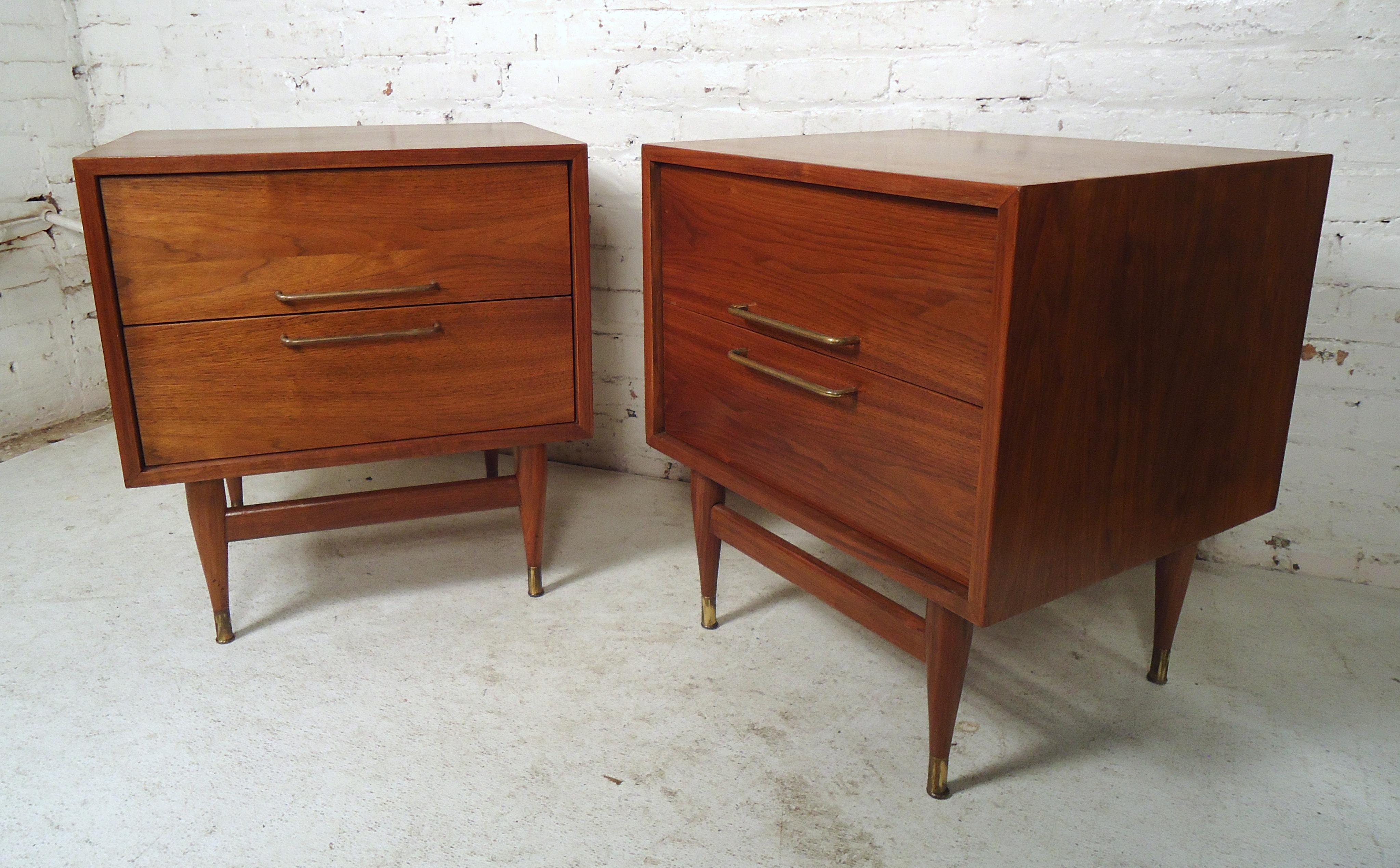Vintage Modern Night Stands  In Good Condition In Brooklyn, NY