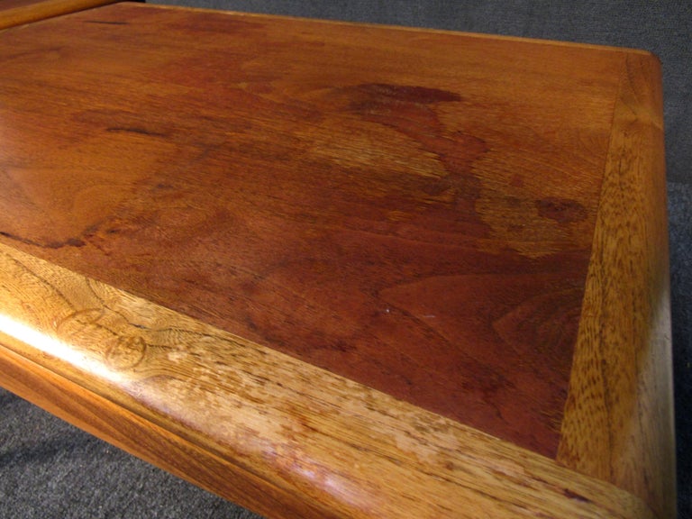 Vintage Modern Oak and Walnut End Tables by Lane For Sale 7