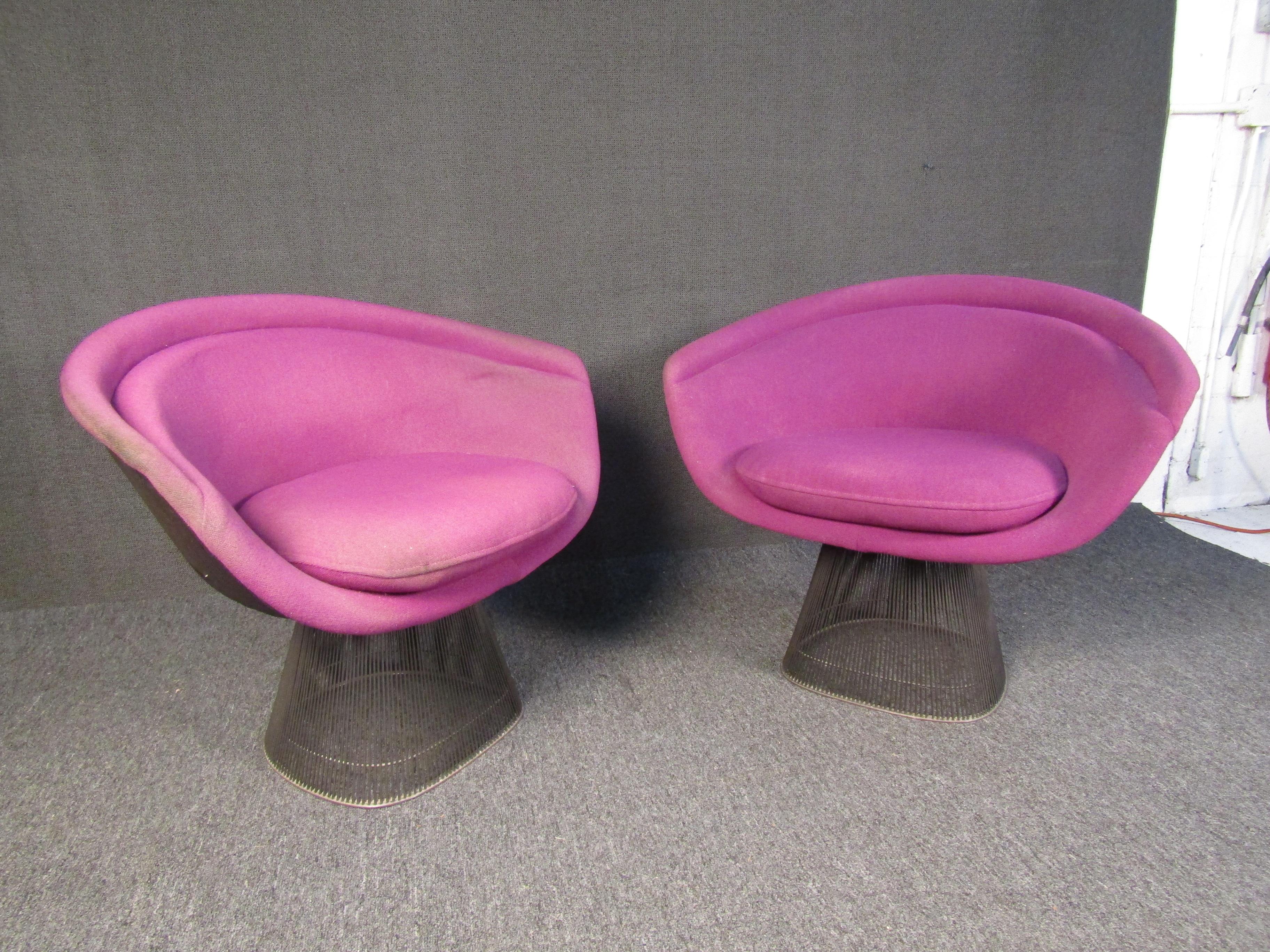 Mid-Century Modern Vintage Modern Pair of Knoll Warren Platner Chairs For Sale