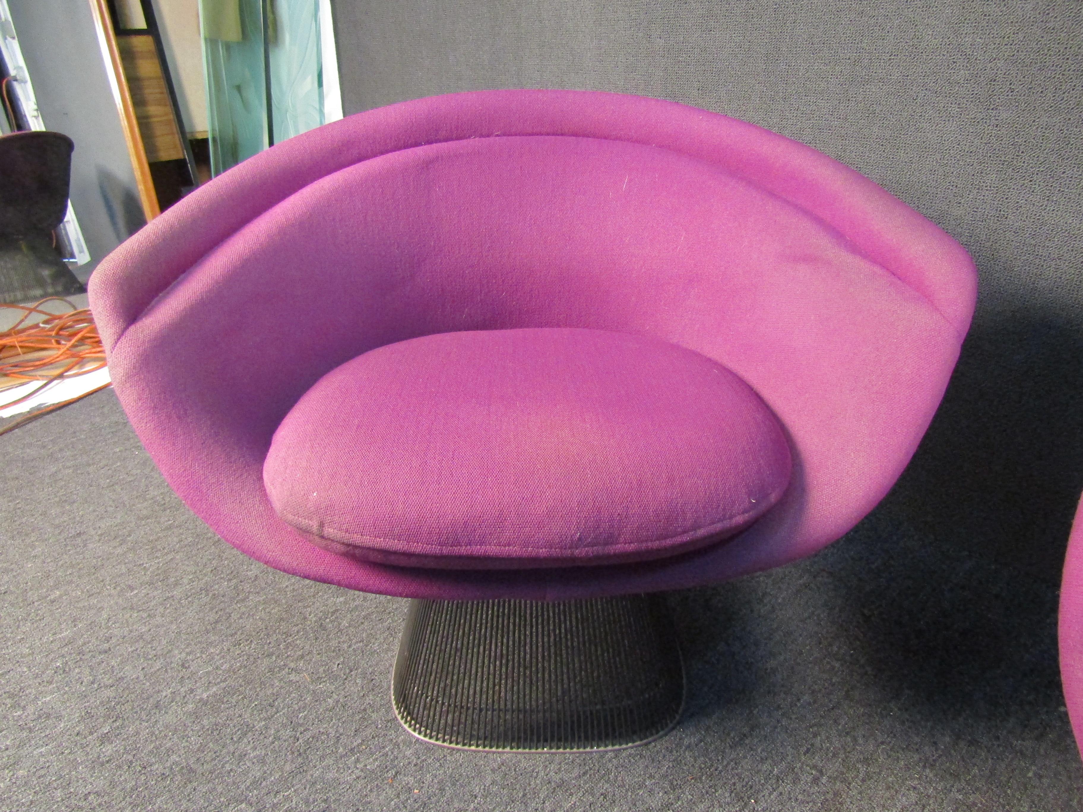 Vintage Modern Pair of Knoll Warren Platner Chairs In Good Condition For Sale In Brooklyn, NY
