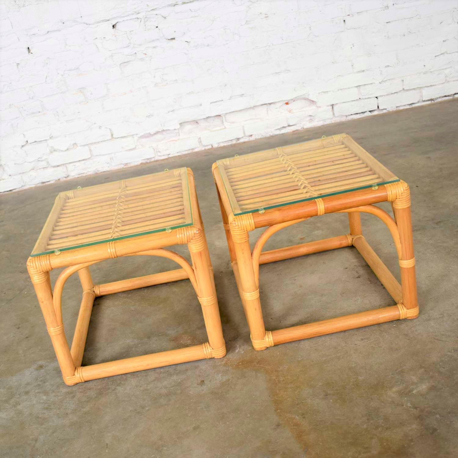 Vintage Modern Pair of Rattan Rectangular Side Tables or End Tables w/ Glass Top In Good Condition For Sale In Topeka, KS