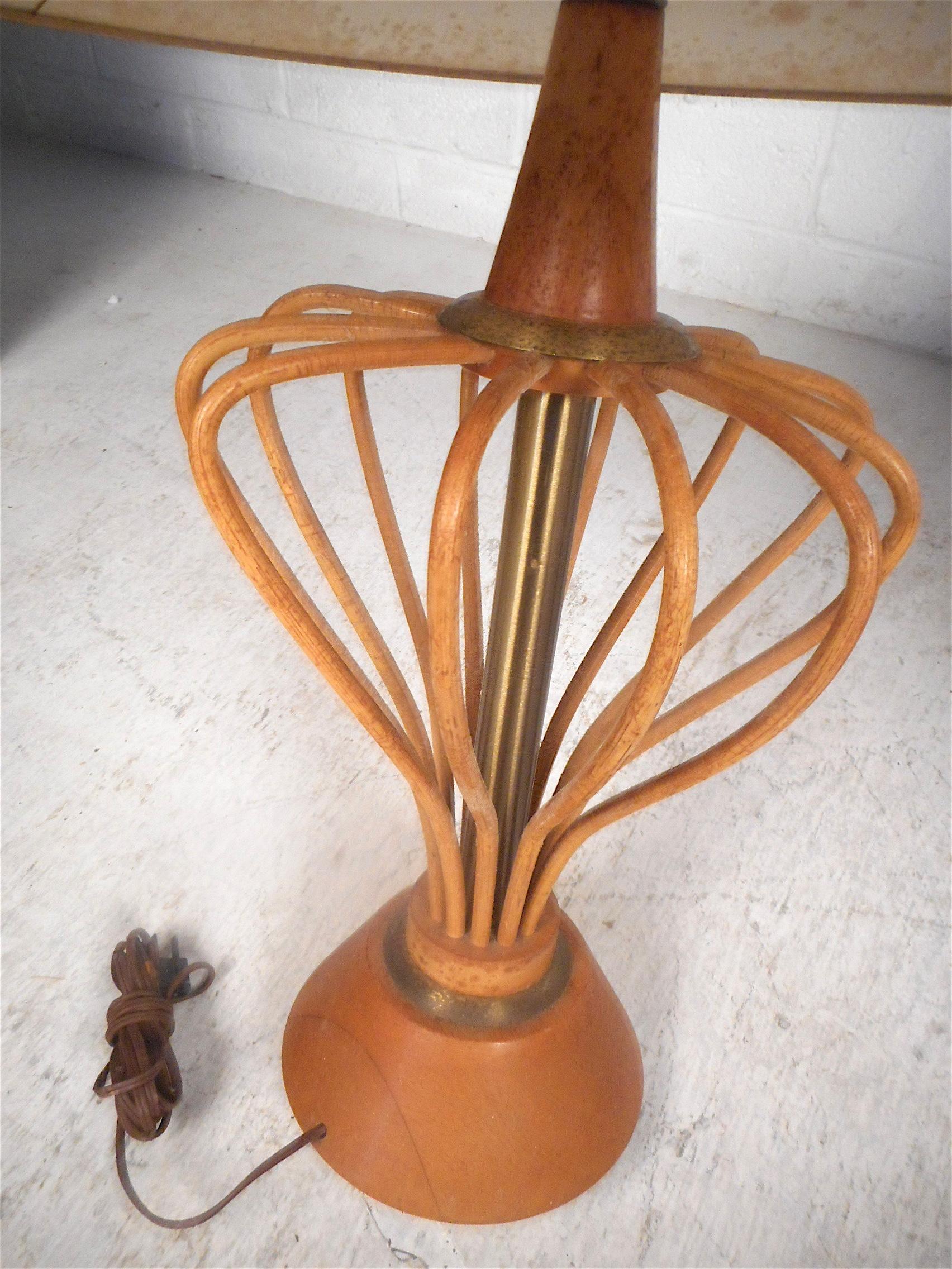 20th Century Vintage Modern Pair of Wood-Rod Lamps