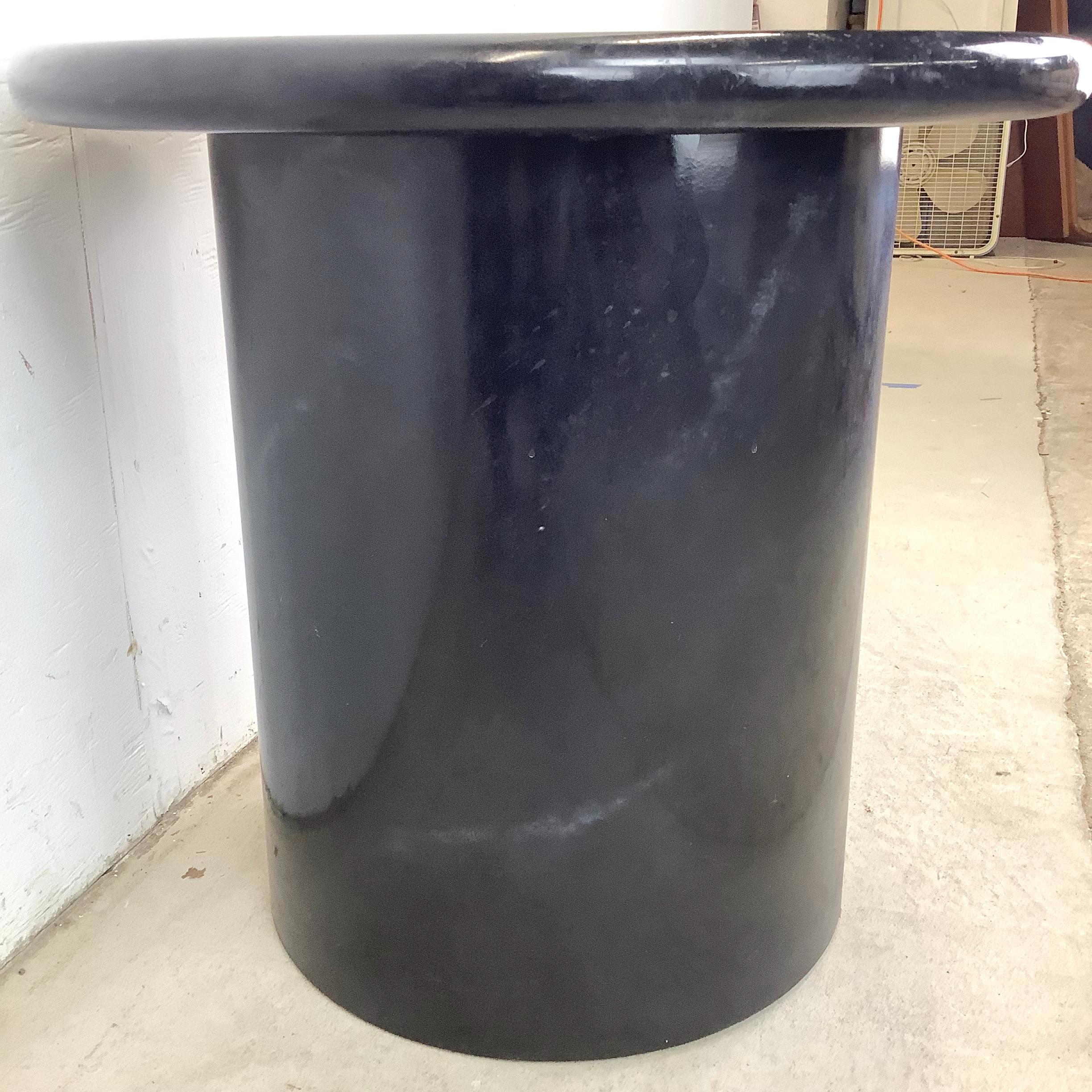 Vintage Modern Pedestal Beistelltisch im Angebot 3