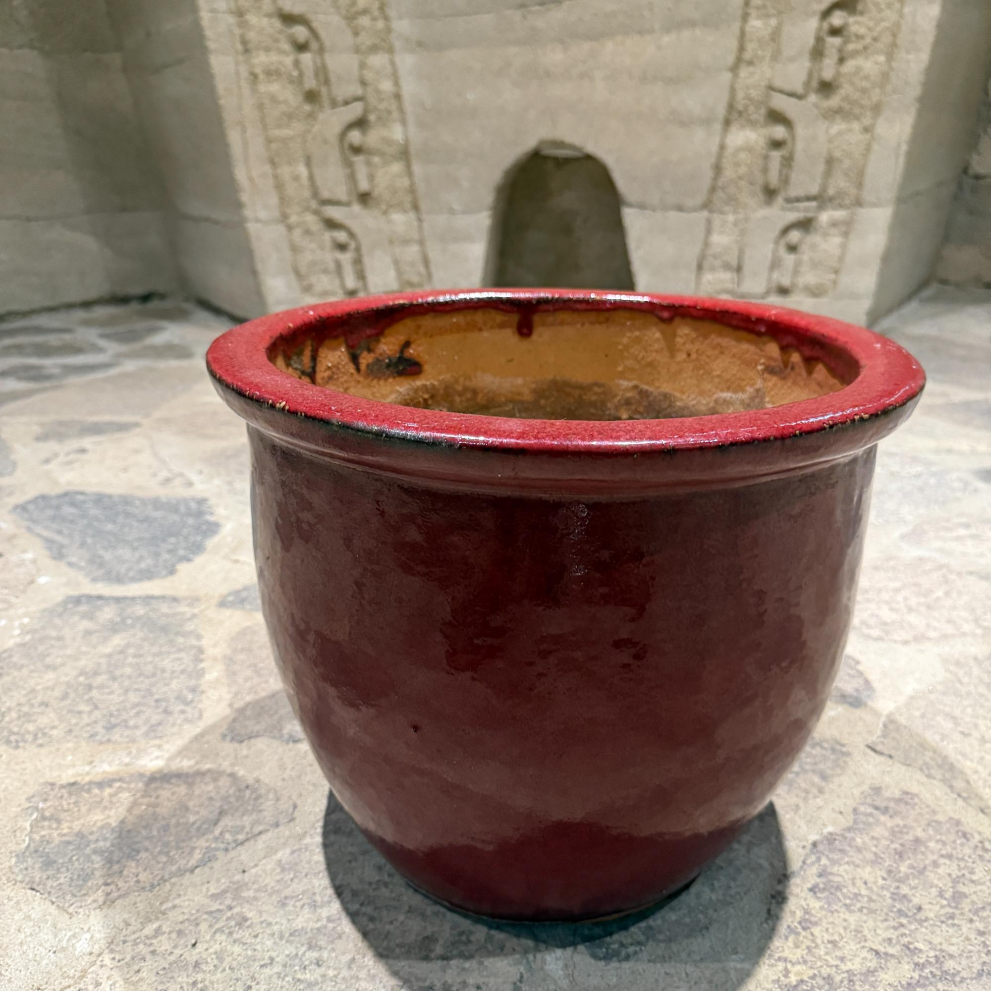 Vintage Modern Pottery Planter Red Glaze In Good Condition For Sale In Chula Vista, CA