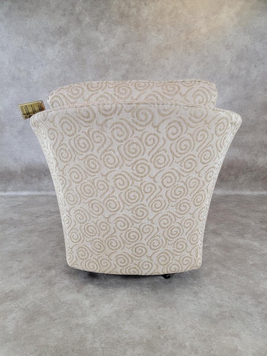 Vintage Modern Retro Upholstered Scroll Arm Swivel Lounge By  Sam Moore en vente 2