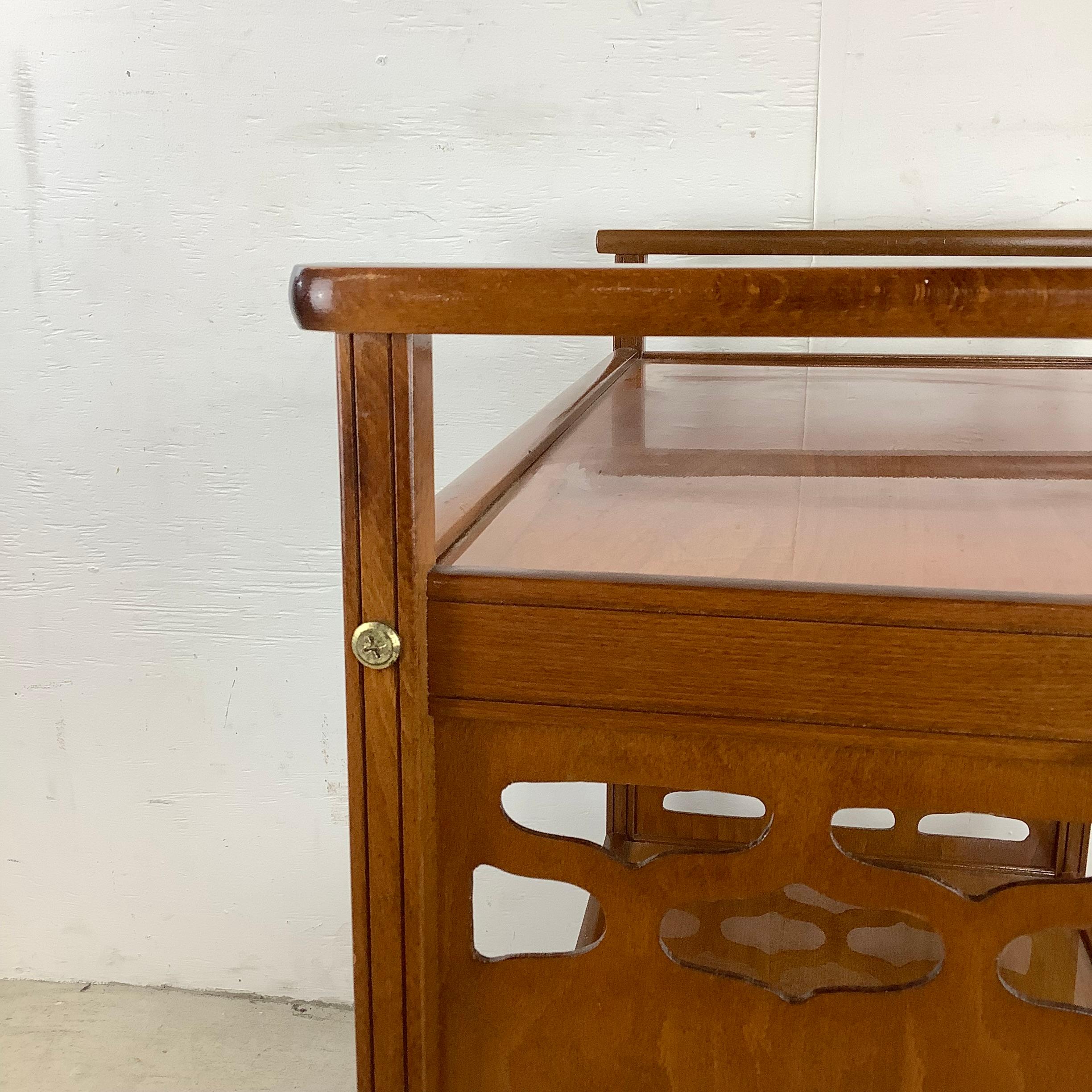 Vintage Modern Rolling Bar Cart or Service Cart In Good Condition In Trenton, NJ