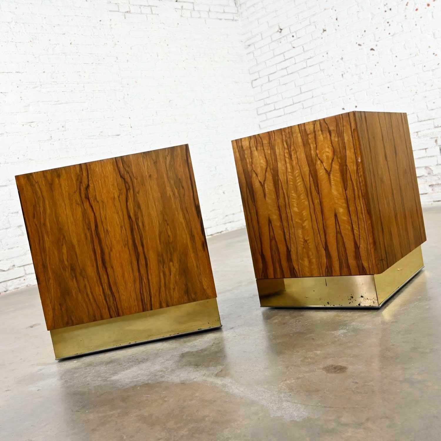 Vintage Modern Rosewood Pair Cube Nightstands by Milo Baughman for Thayer Coggin In Good Condition For Sale In Topeka, KS