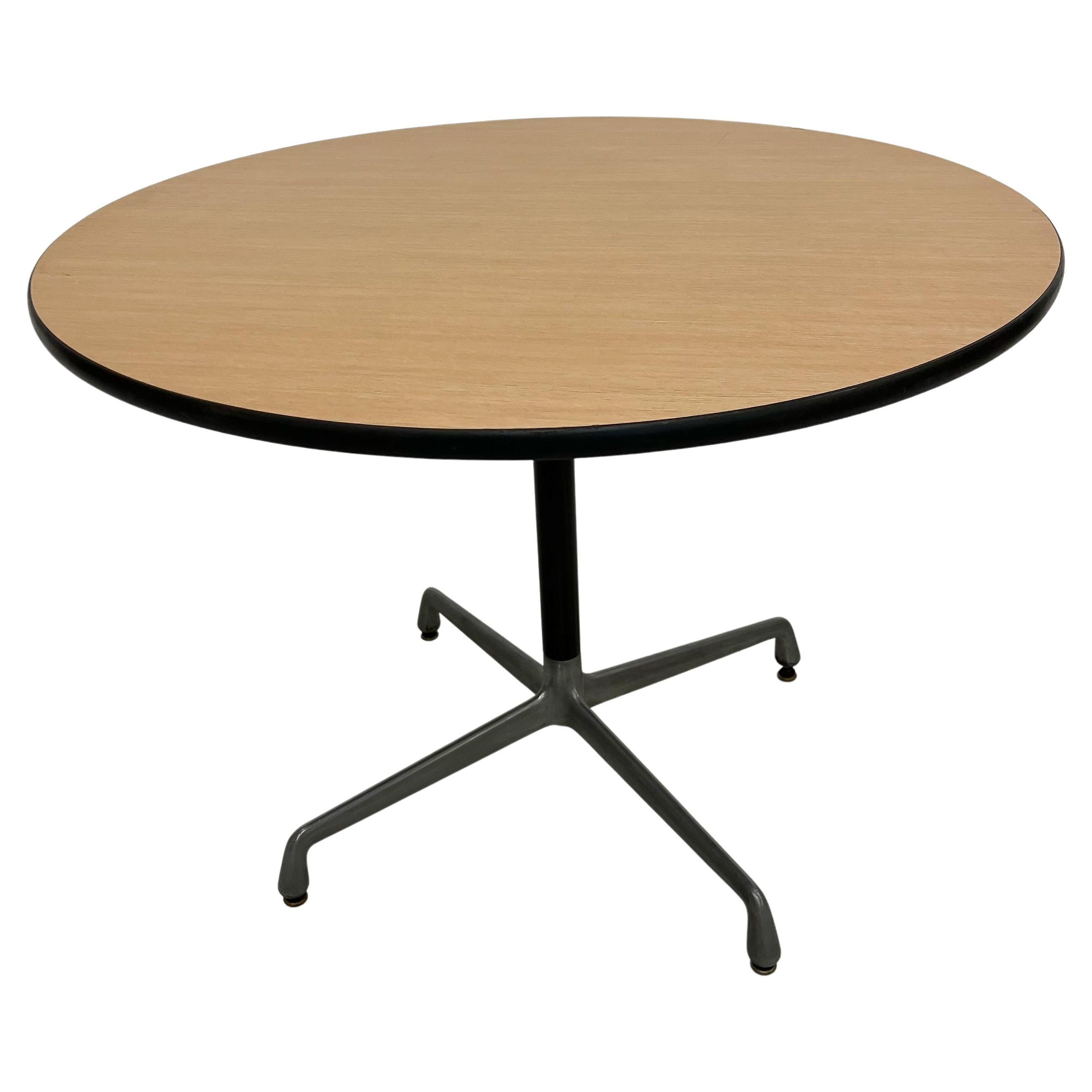 Vintage Modern Round Dining Table by Herman Miller Eames Aluminum Group HMA