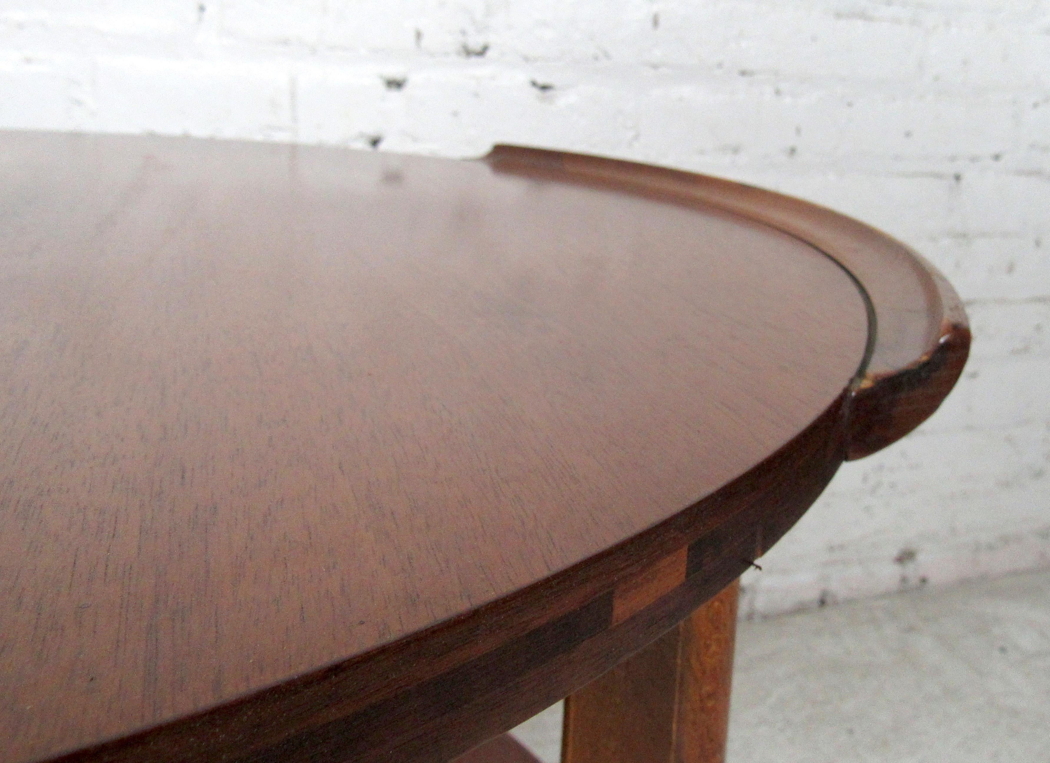 Vintage Modern Round Side Table by Lane 2