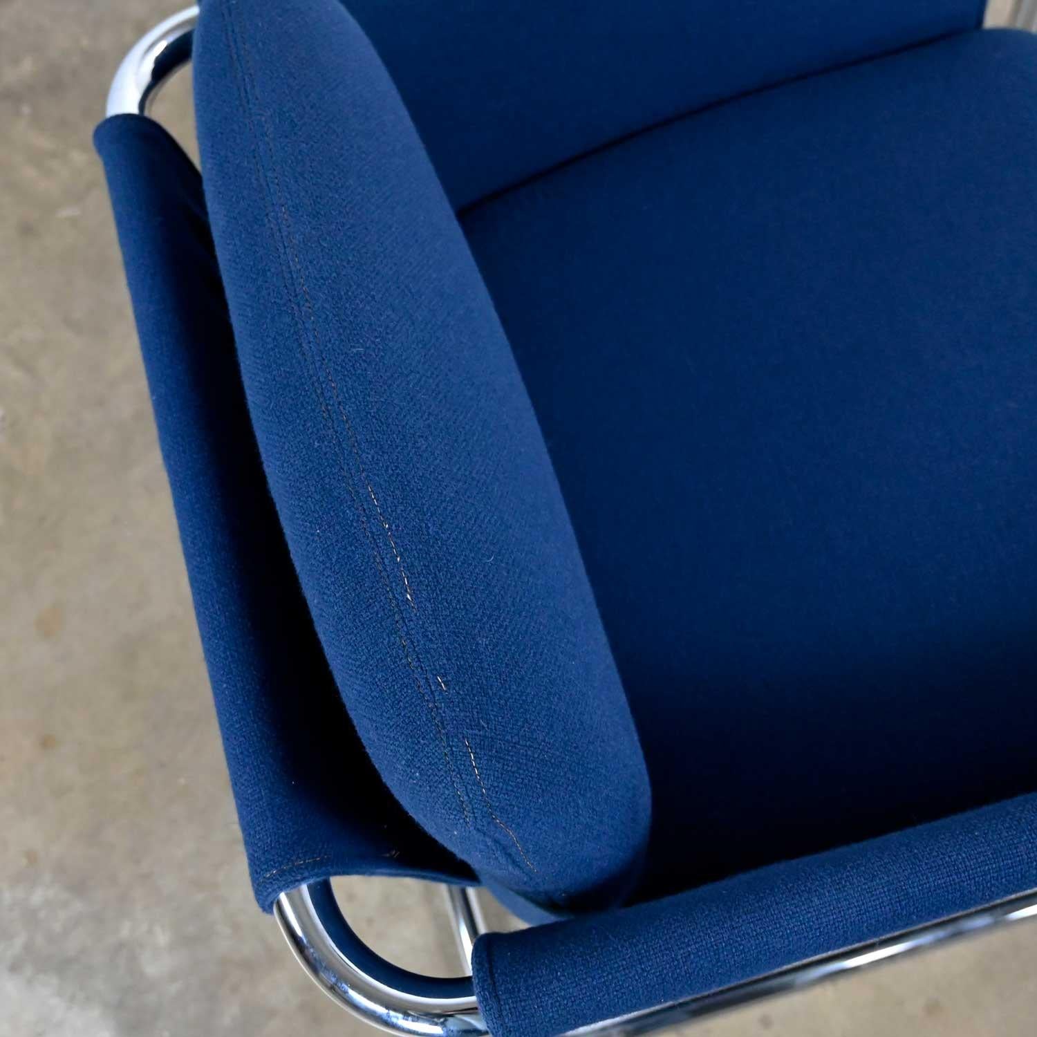 Vintage Modern Royal Blue Hopsacking & Chrome Cantilever Sling Chair For Sale 2