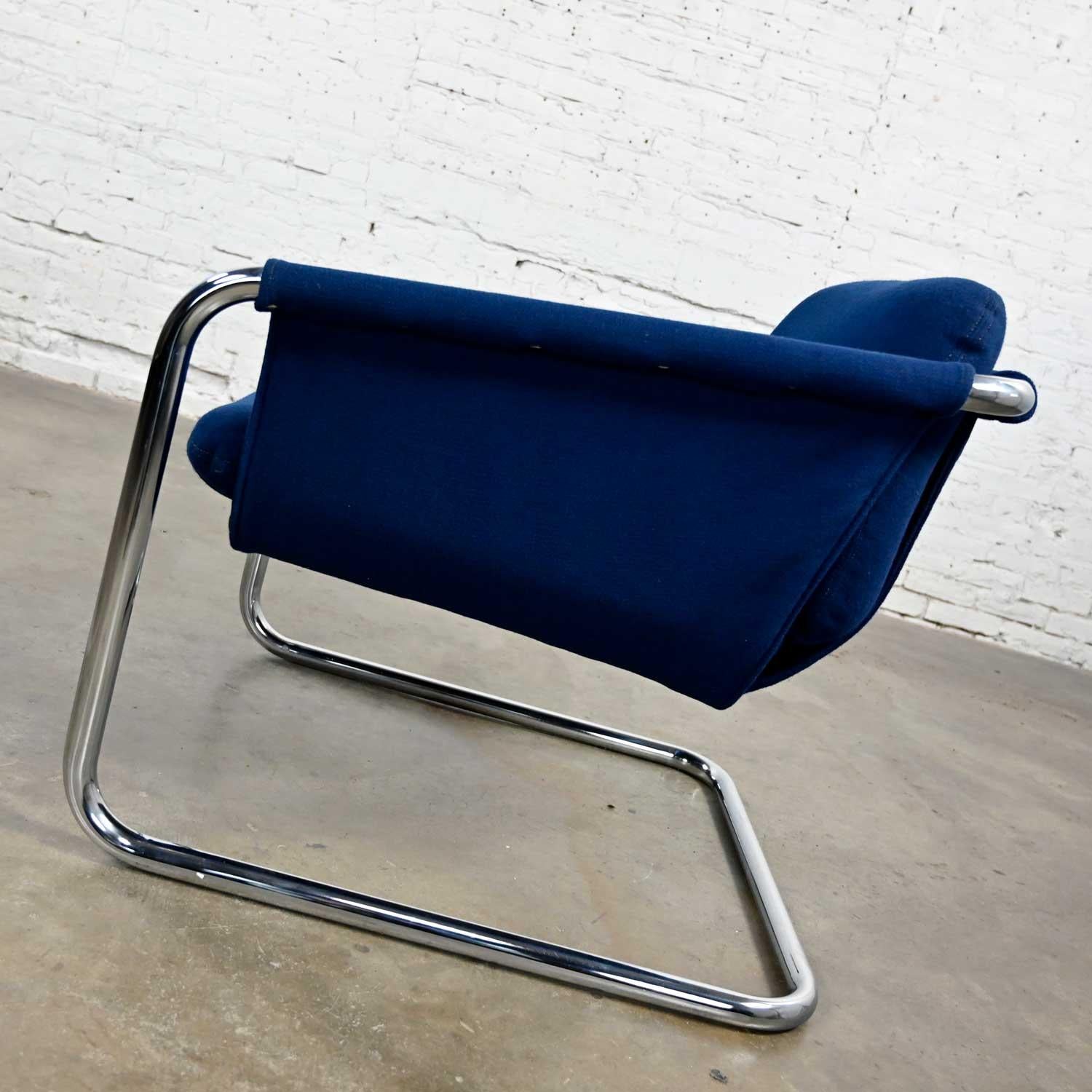 Vintage Modern Royal Blue Hopsacking & Chrome Cantilever Sling Chair In Good Condition For Sale In Topeka, KS