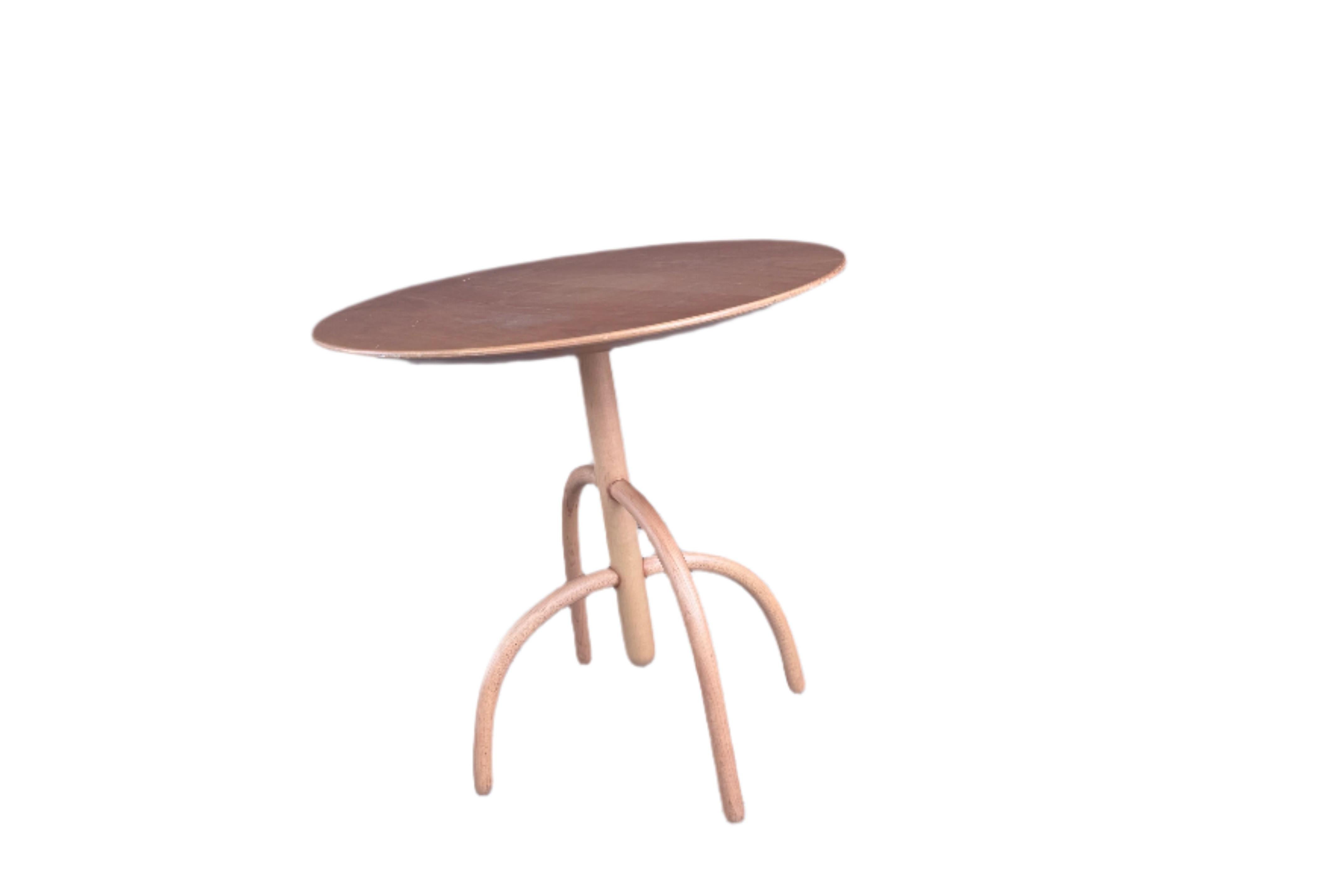 Moderner Vintage Saguaro Kaktustisch von Lawrence Laske für Knoll

Dekorieren Sie Ihre Küche mit einem Holztisch mit unregelmäßiger Basis. Dieser moderne Beistelltisch aus Ahornholz im Vintage-Stil wurde von Lawrence Laske für Knoll entworfen, 1993.