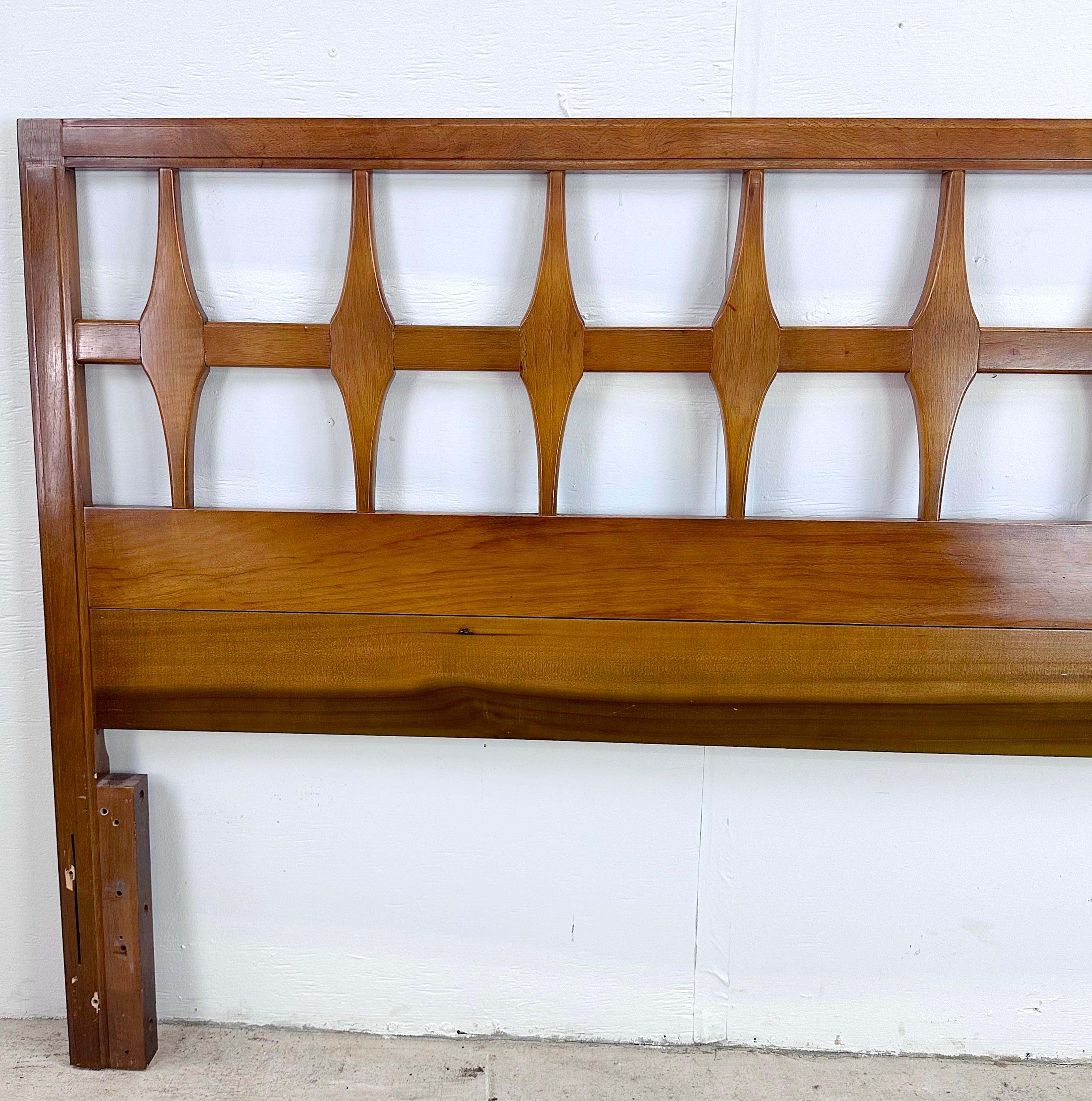 This  mid-century sculptural full size headboard is a tribute to timeless mid-century design tailored to fit your modern full-size bed. Meticulously crafted with attention to detail, this walnut finish headboard brings an air of mid-century