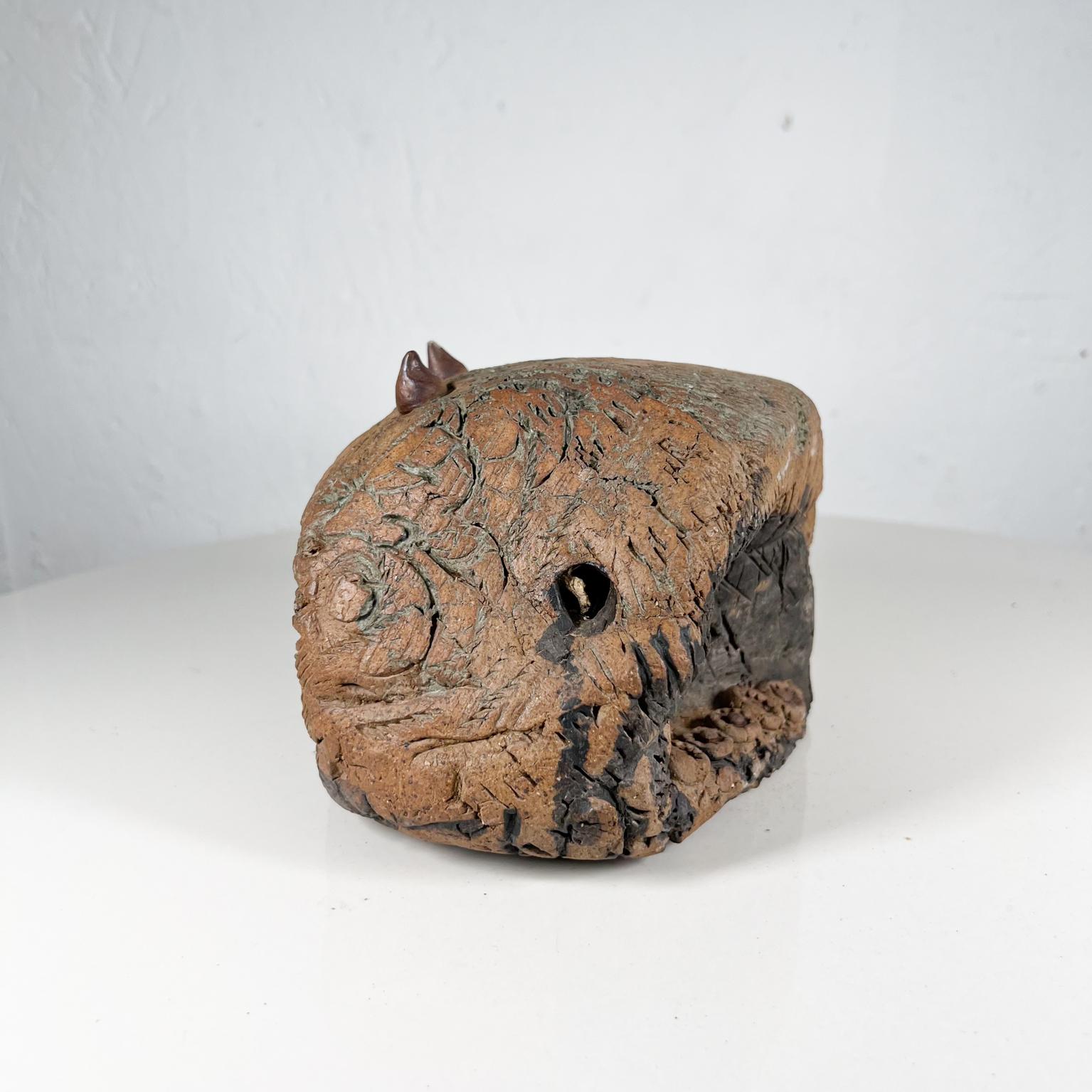 Vintage Modern Sculpturally Crafted Art Abstract Round Pottery Zwei im Zustand „Gut“ im Angebot in Chula Vista, CA