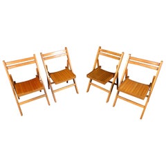 Chaises pliantes à lattes vintage et modernes