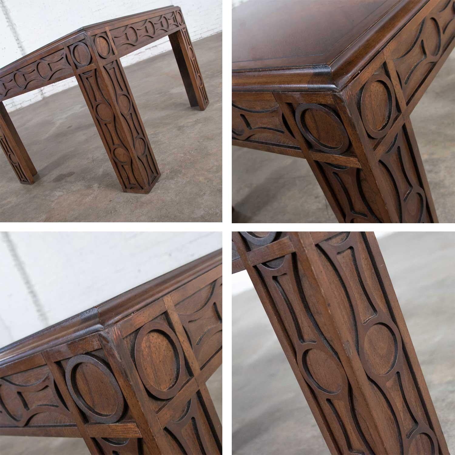 Vintage Modern Square Lane End Side Table Carved Leg Design & Chevron Veneer For Sale 2