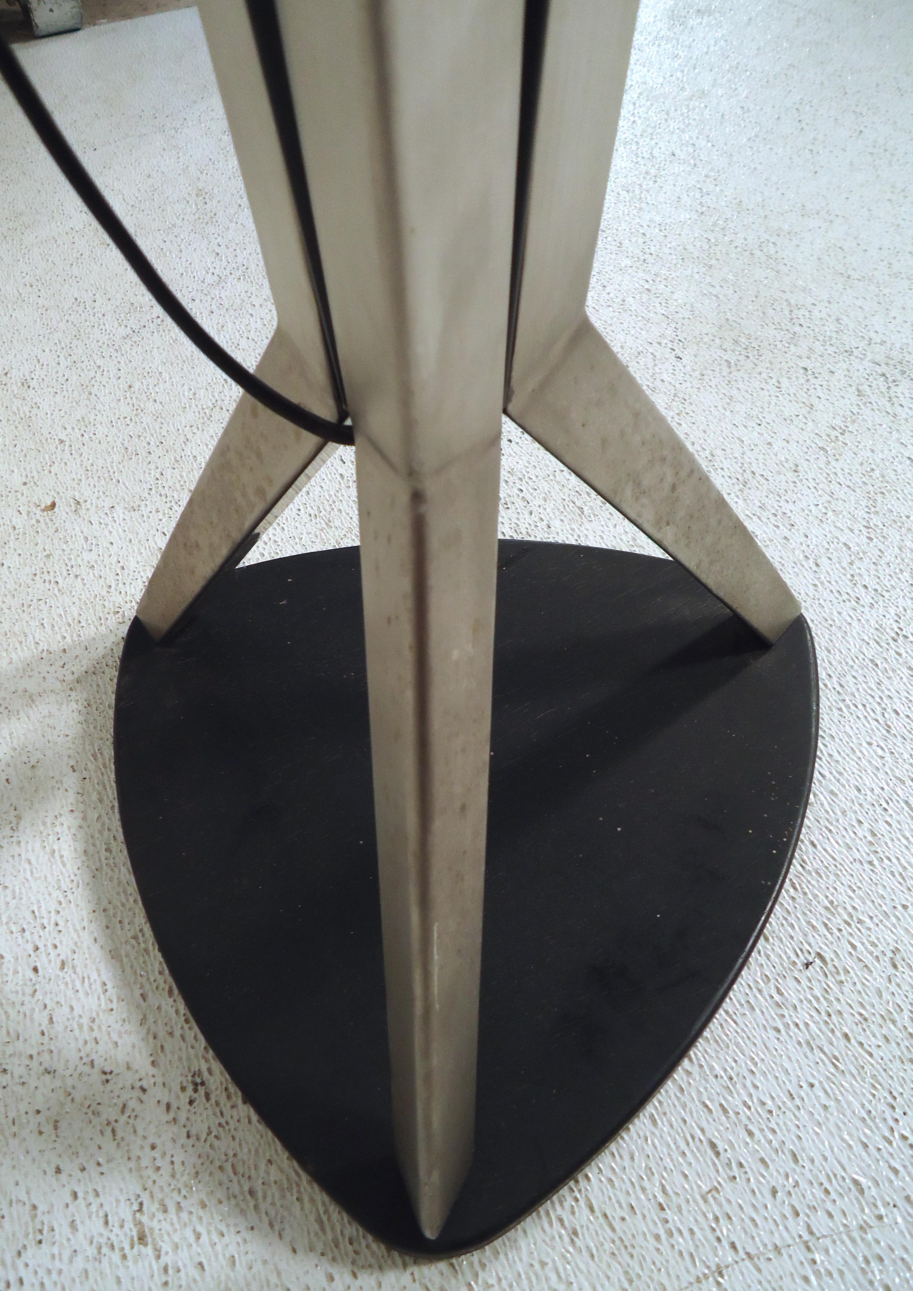 Vintage Modern Stainless Steel Floor Lamp In Good Condition For Sale In Brooklyn, NY